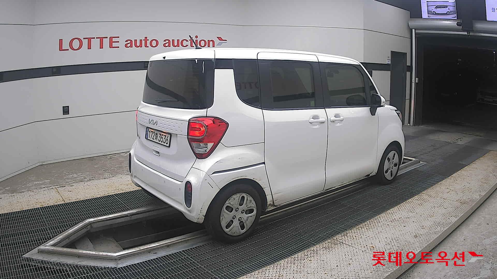 2022 - kia ray