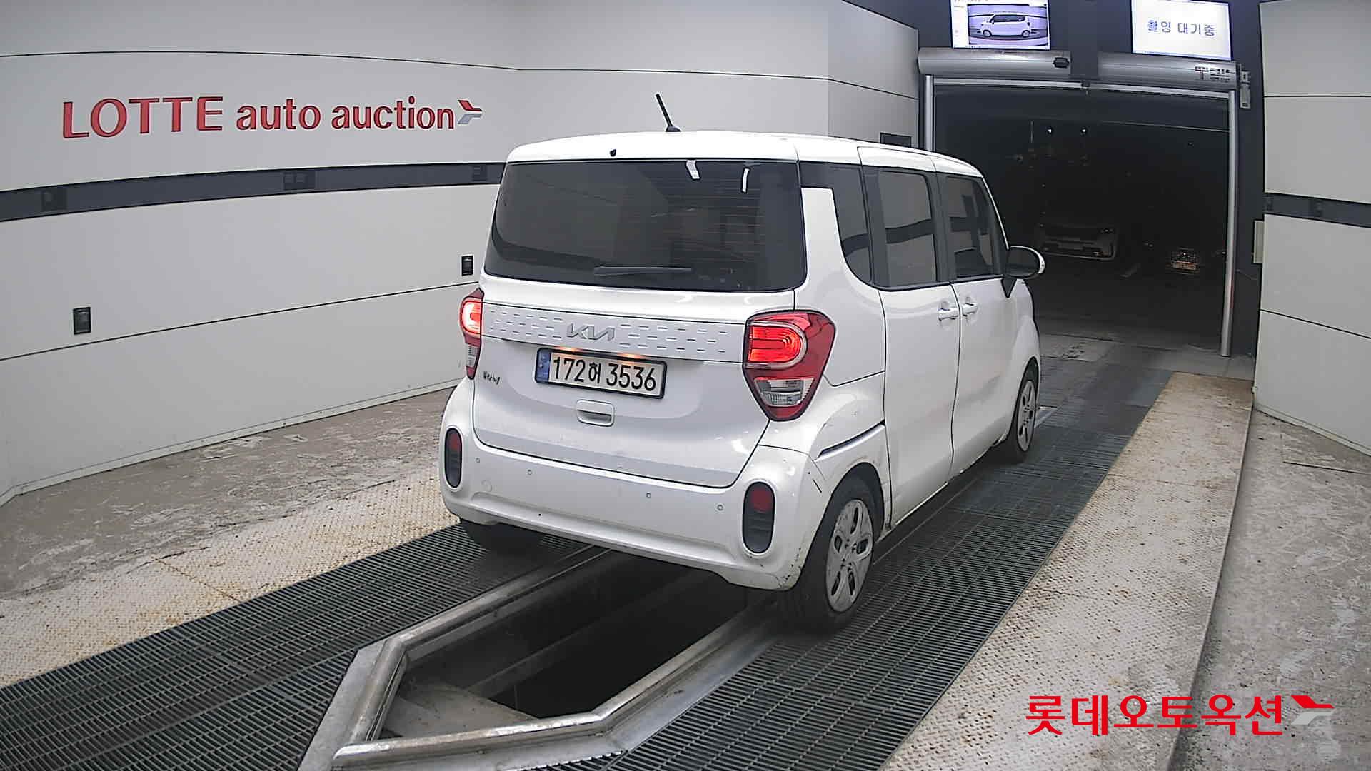 2022 - kia ray