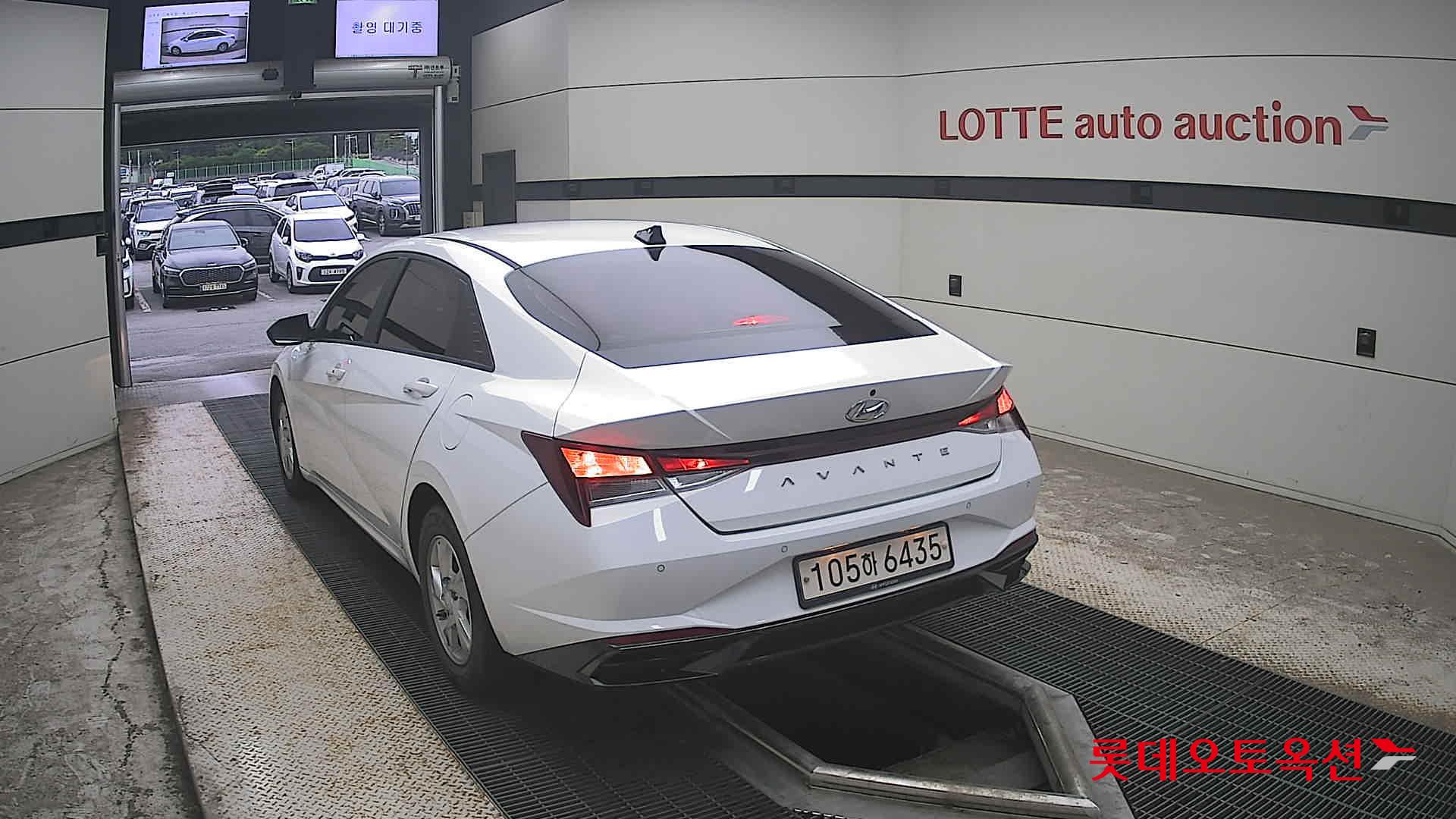 2021 - hyundai avante