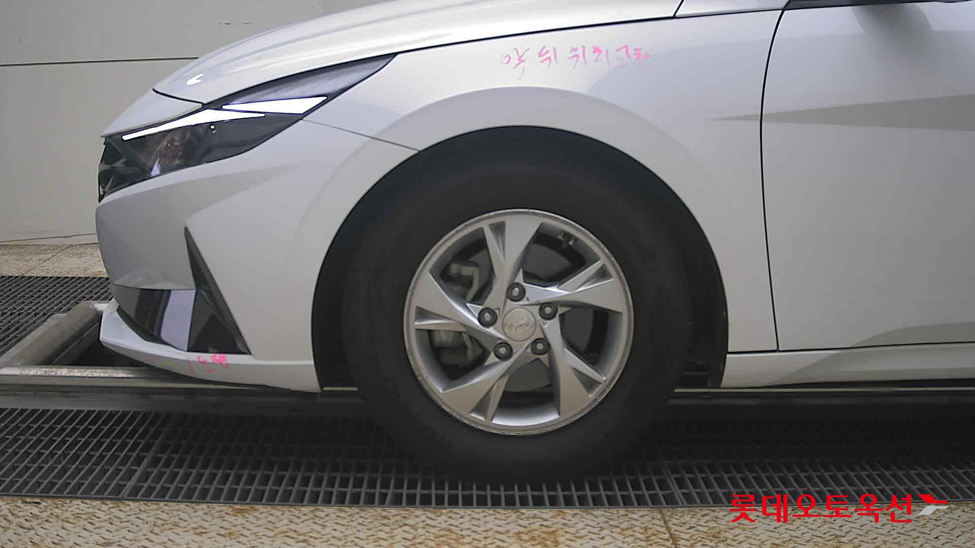 2021 - hyundai avante