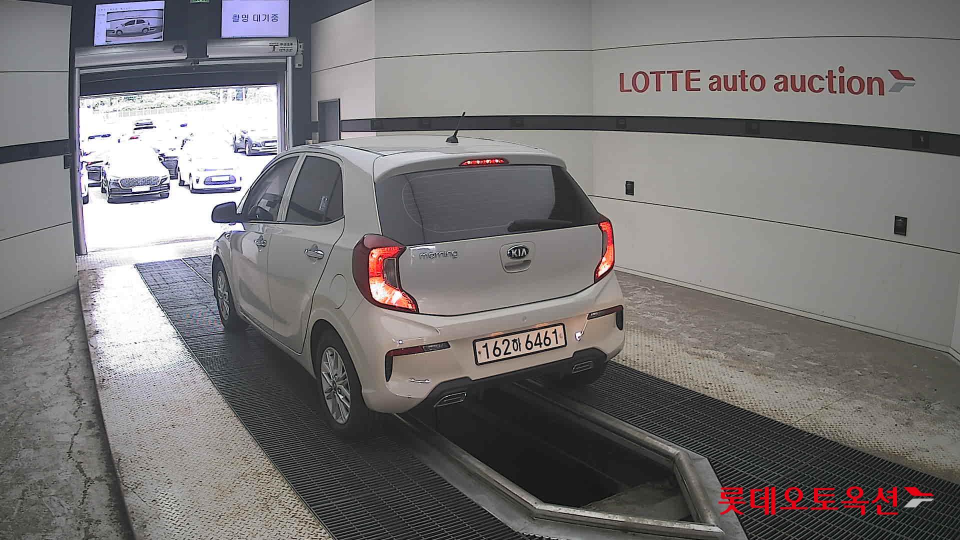 2021 - kia morning