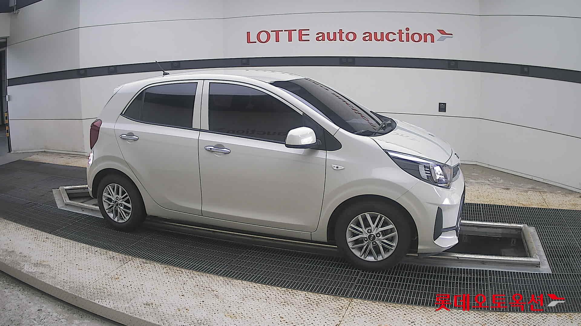 2021 - kia morning