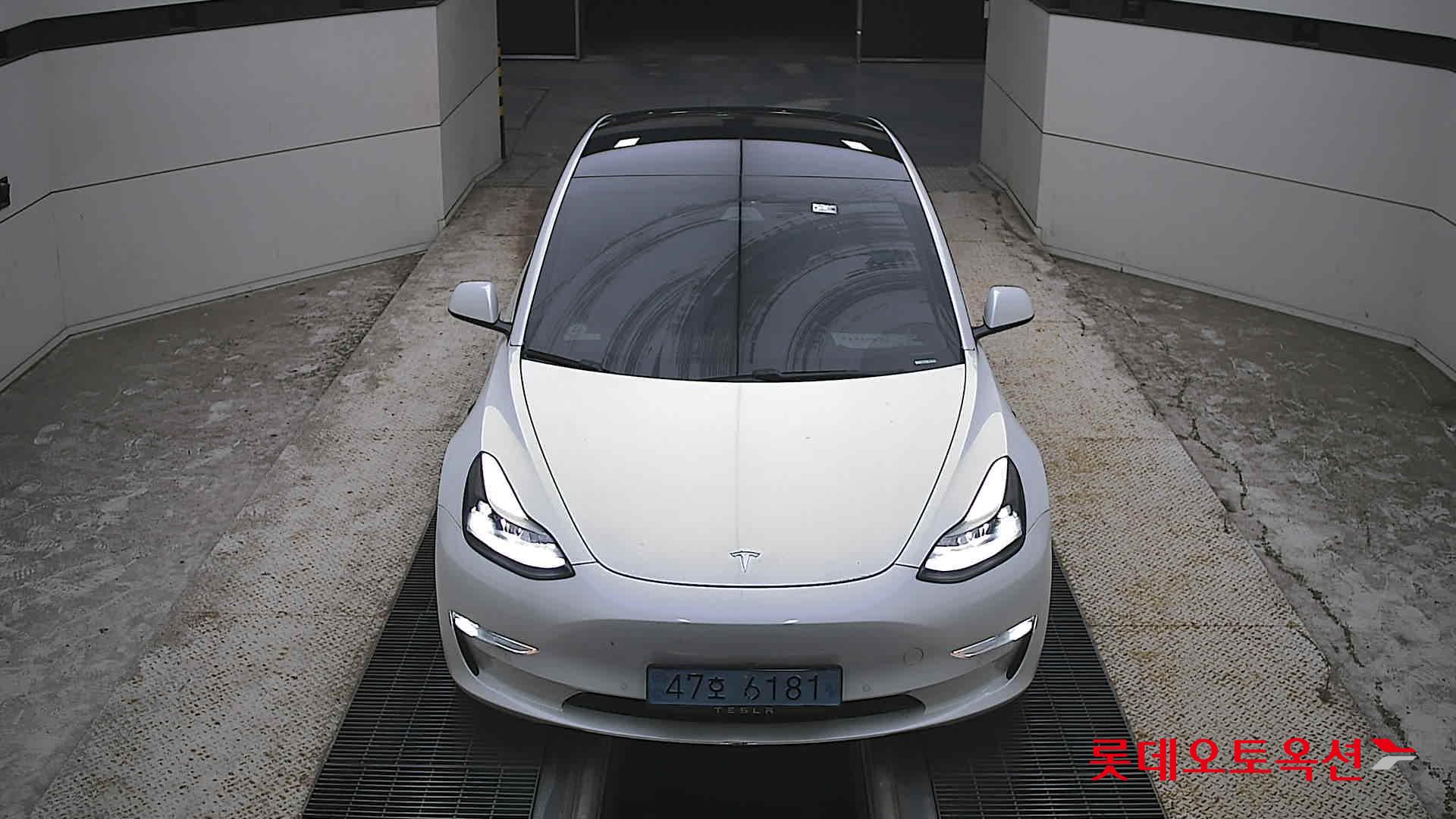 TESLA MODEL 3 (E) RANGE