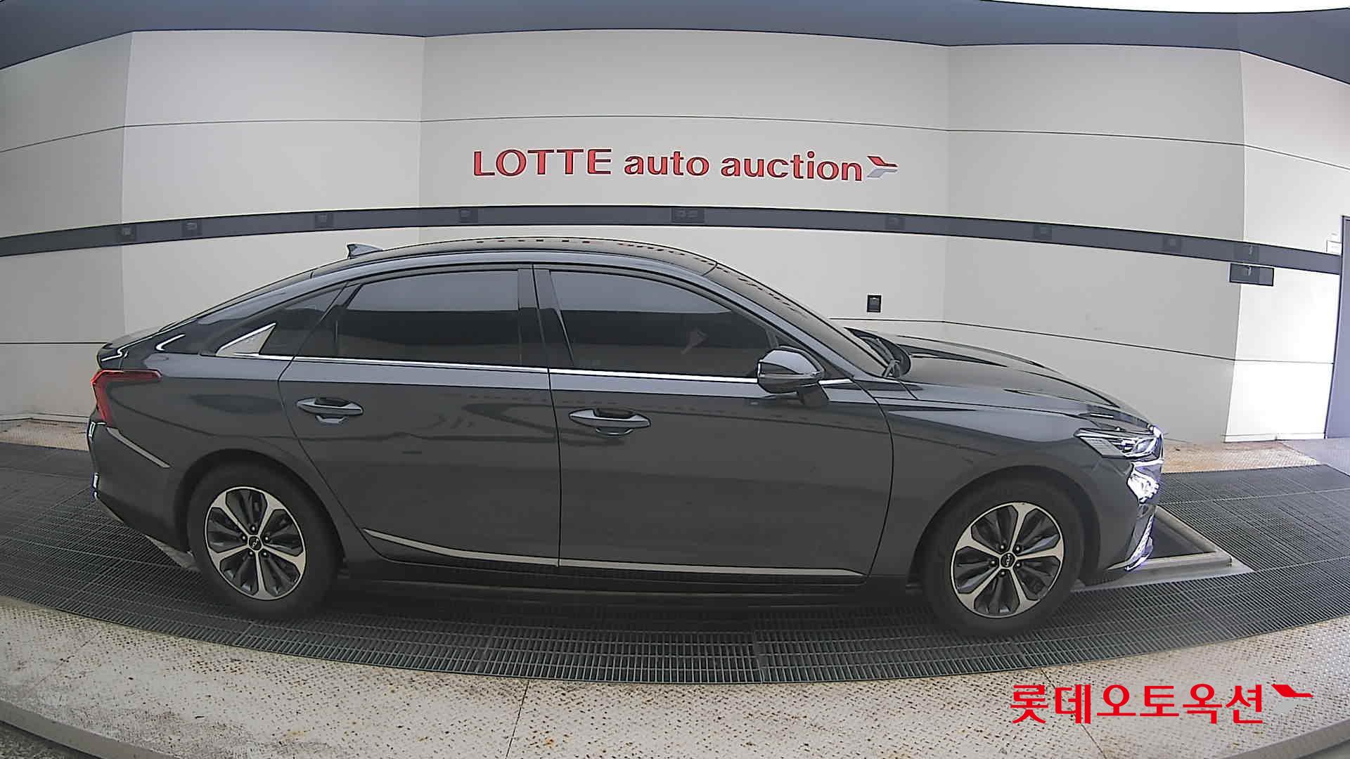 2023 - kia k8