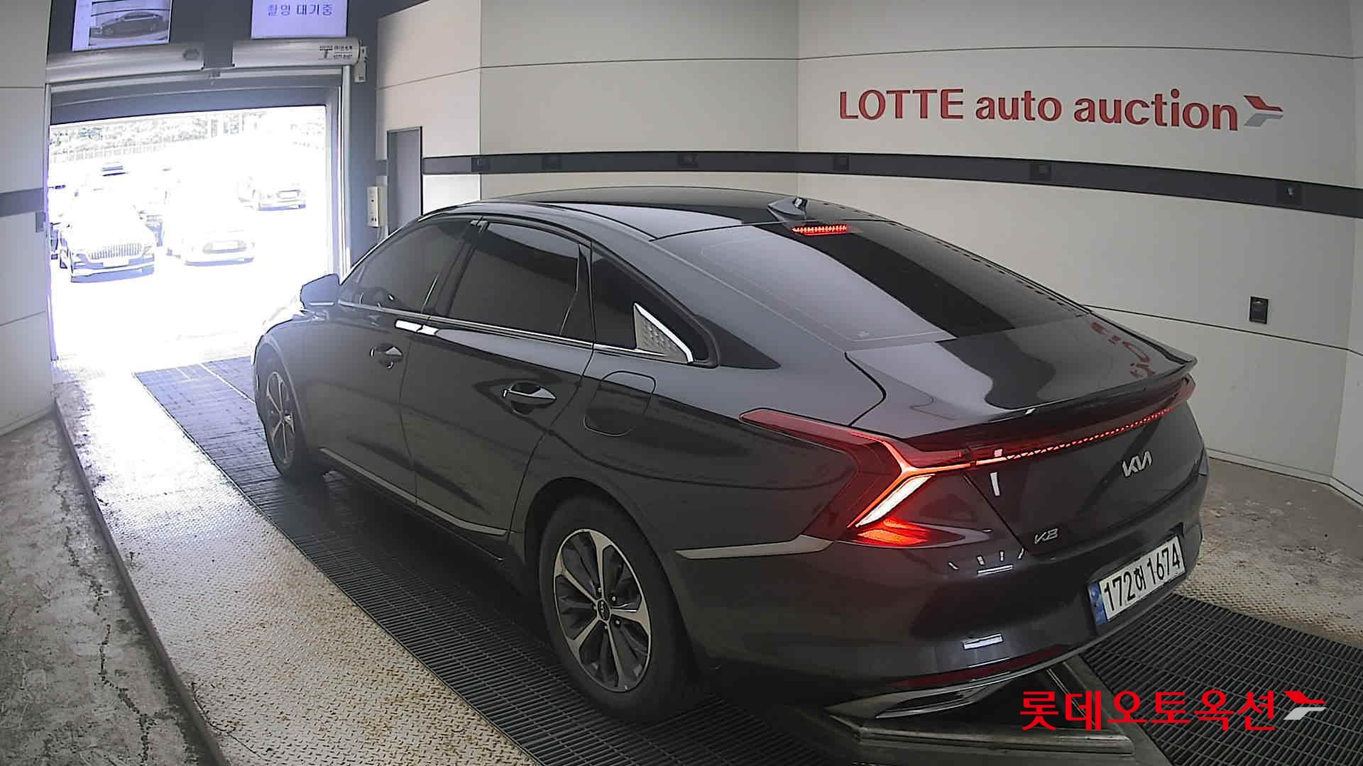 2023 - kia k8