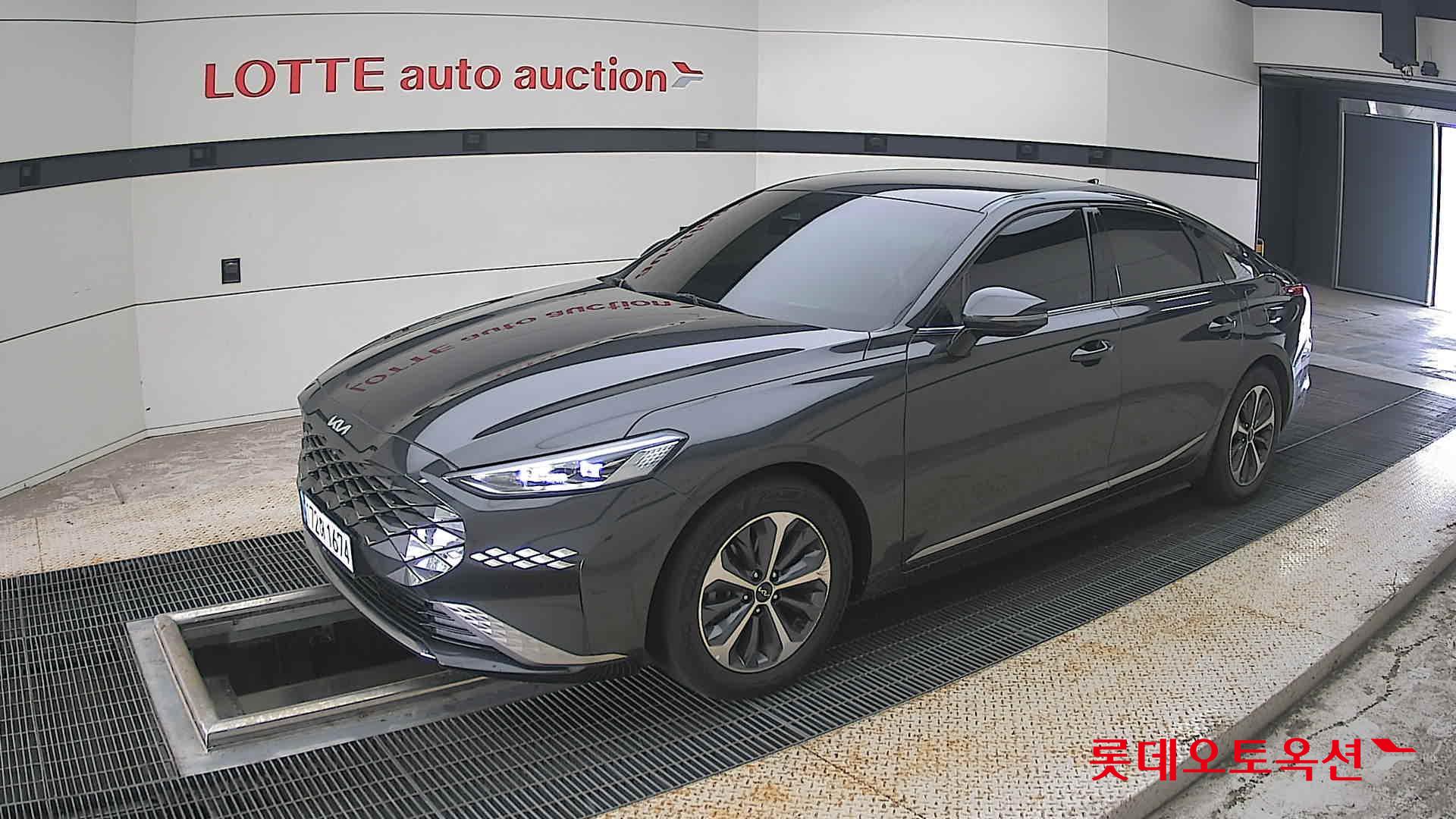 2023 - kia k8