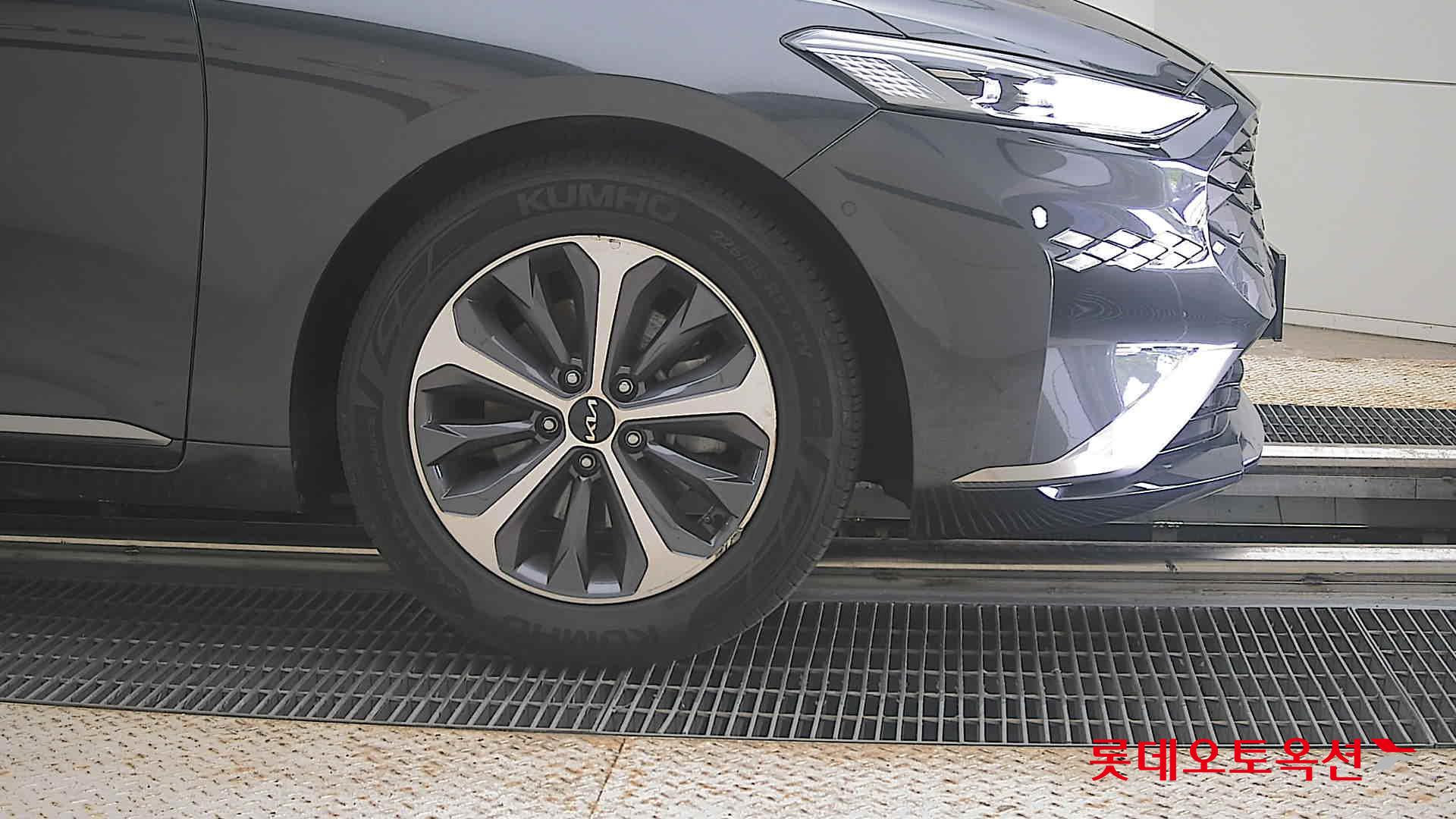 2023 - kia k8