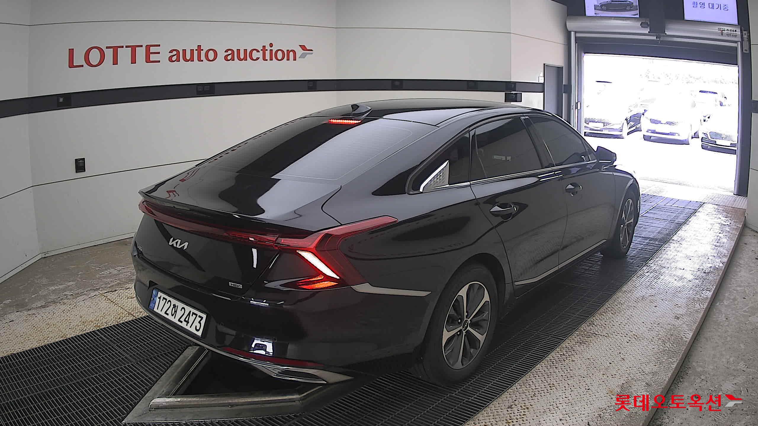 2023 - kia k8