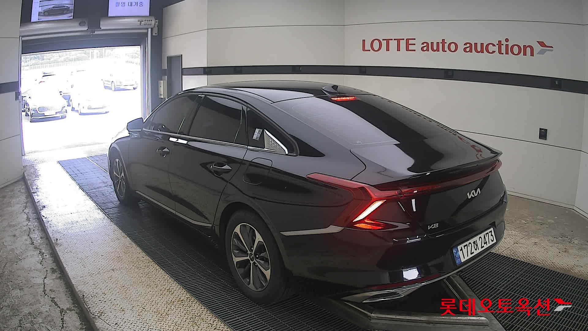 2023 - kia k8