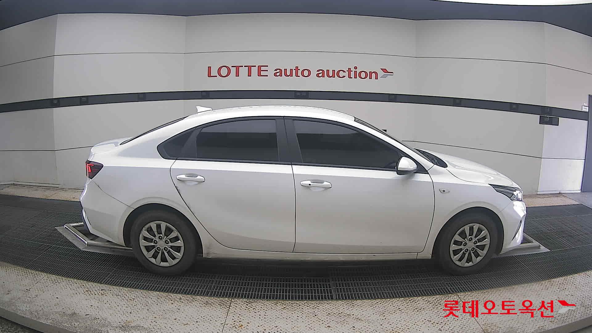 2022 - kia k3