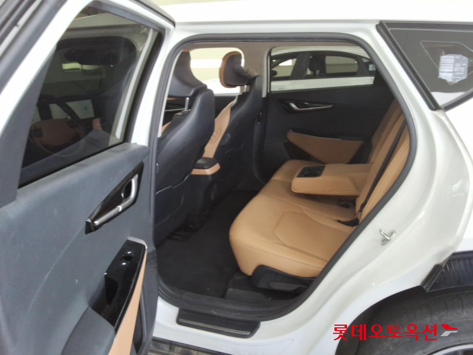 2023 - kia ev6