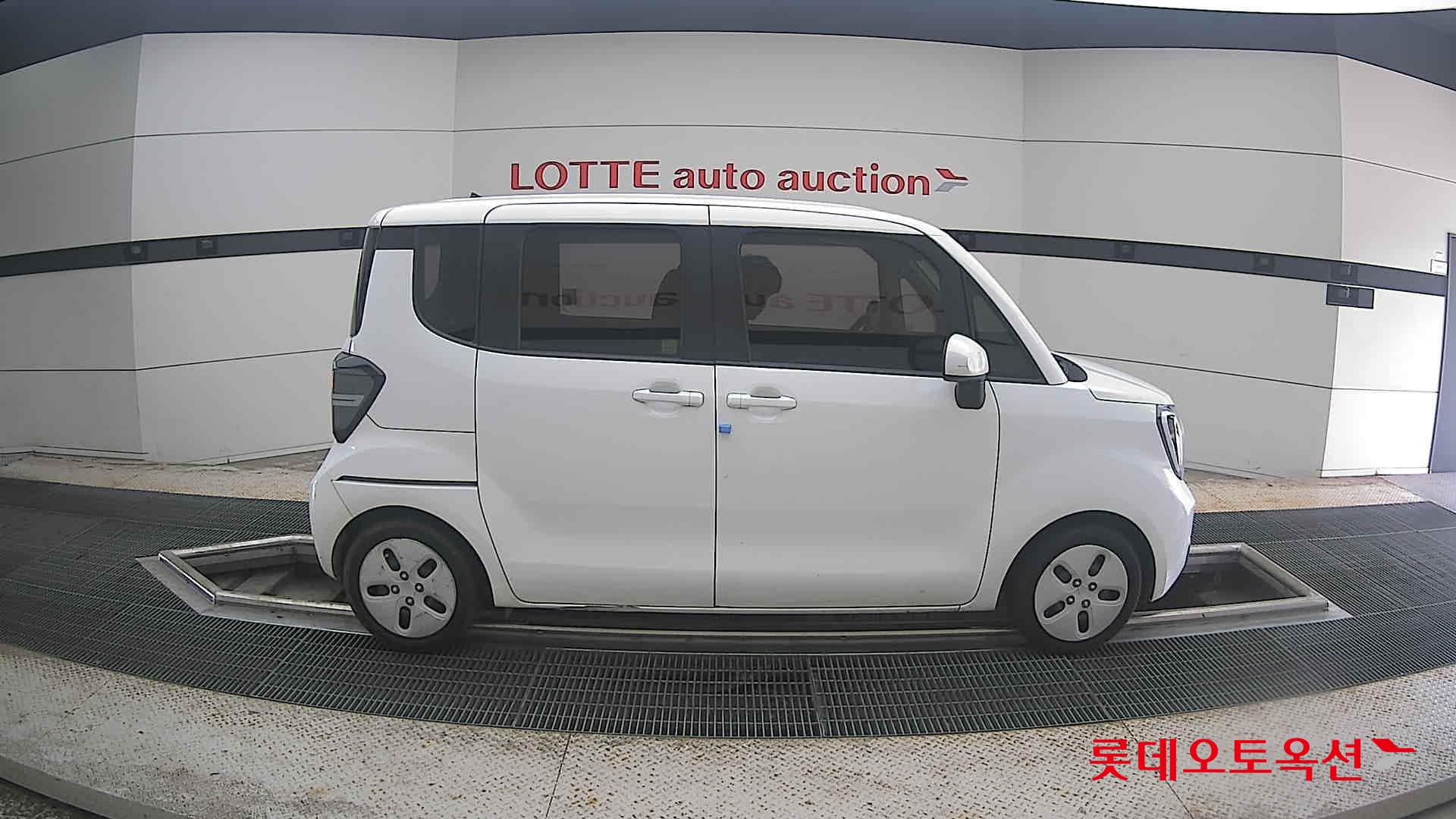 2023 - kia ray