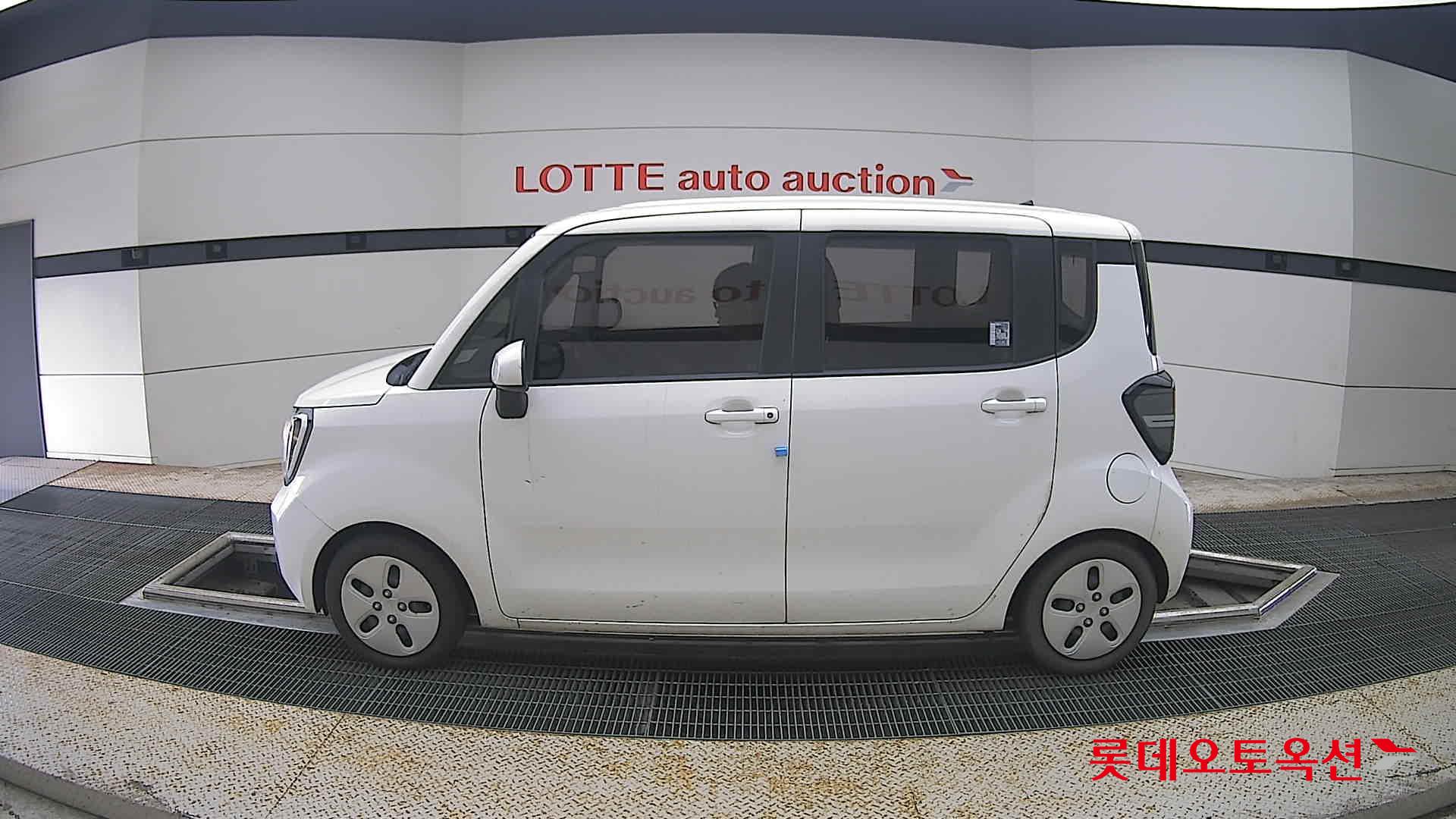 2023 - kia ray