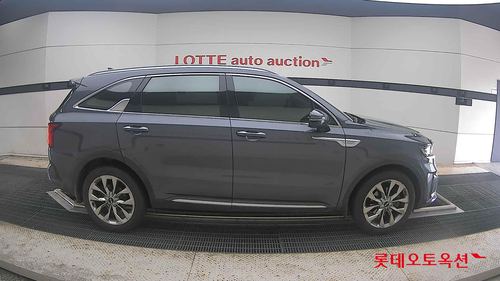 2021 - kia sorento