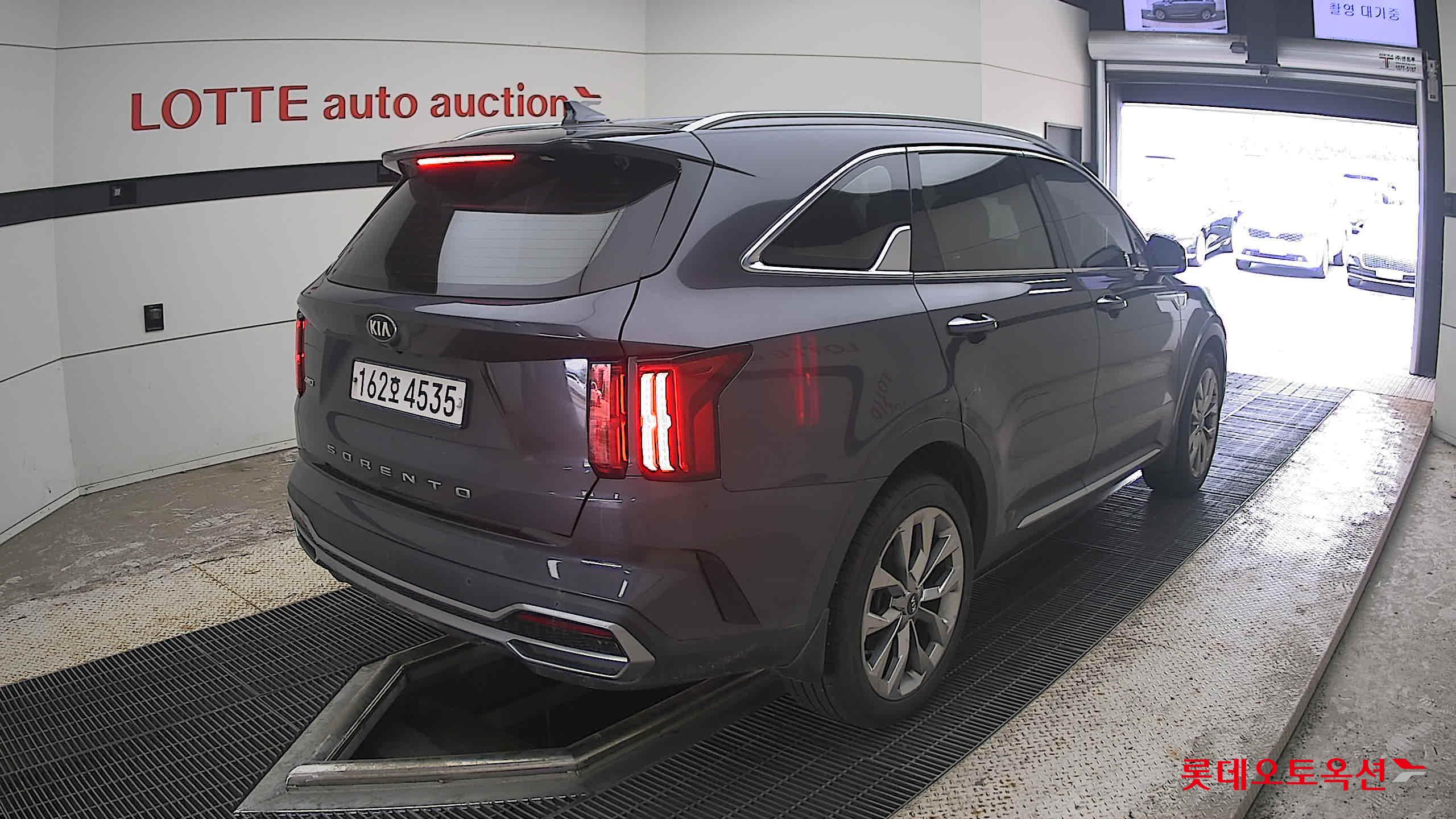 2021 - kia sorento