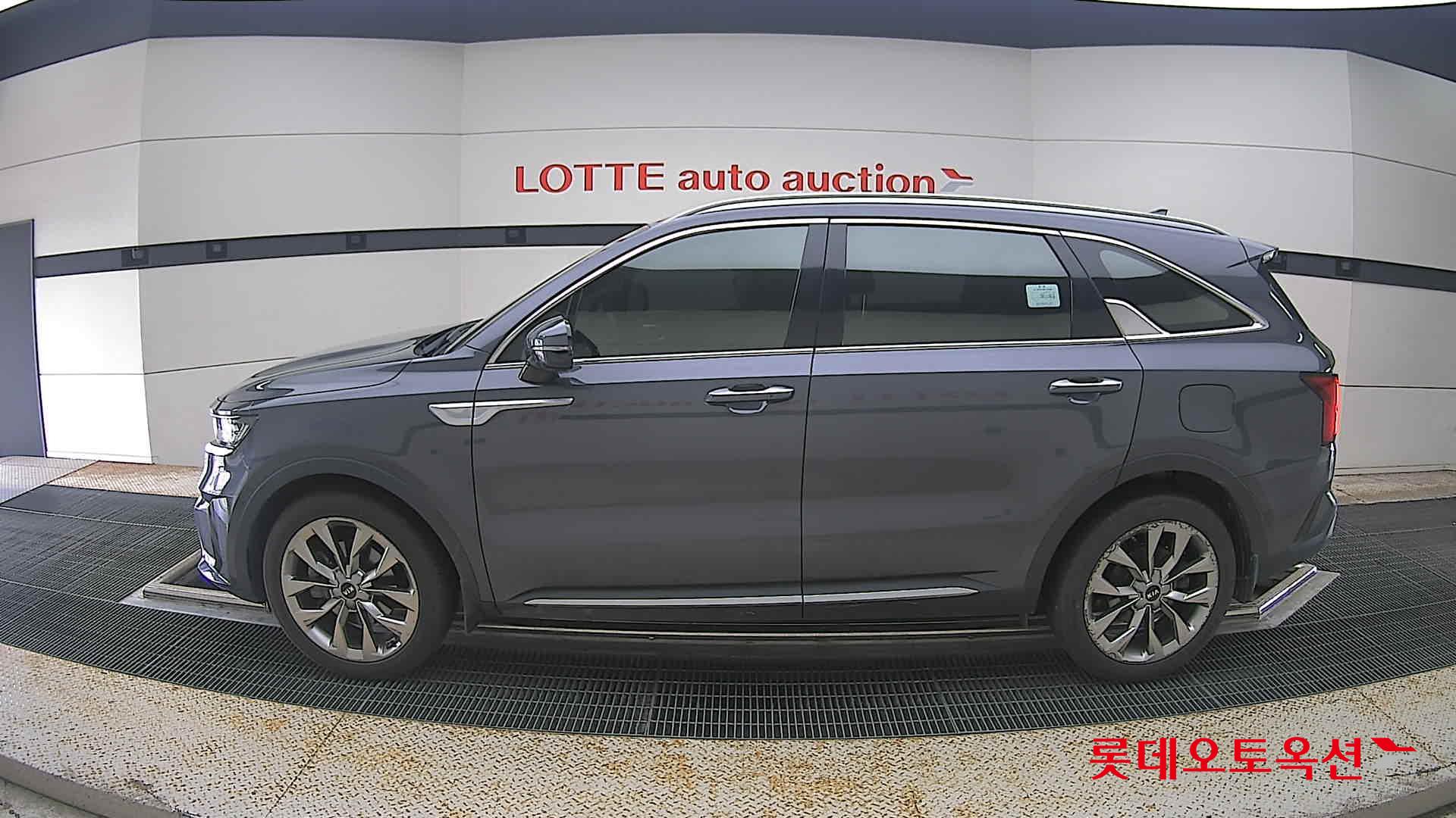 2021 - kia sorento