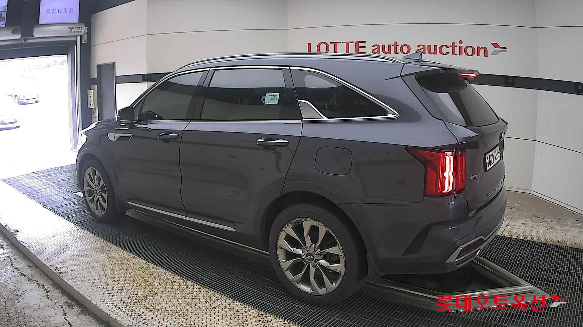 2021 - kia sorento