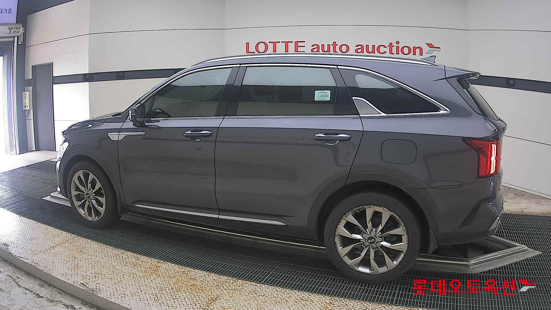 2021 - kia sorento
