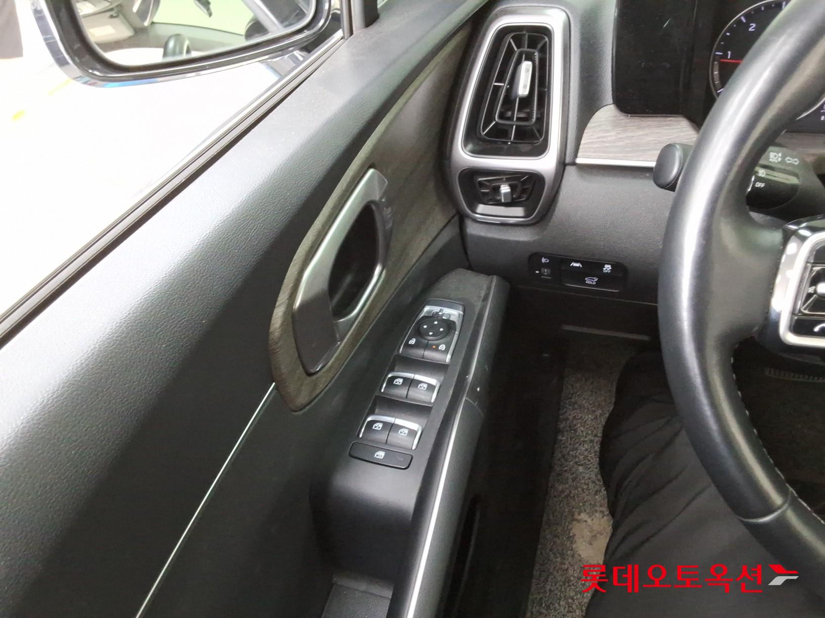 2021 - kia sorento
