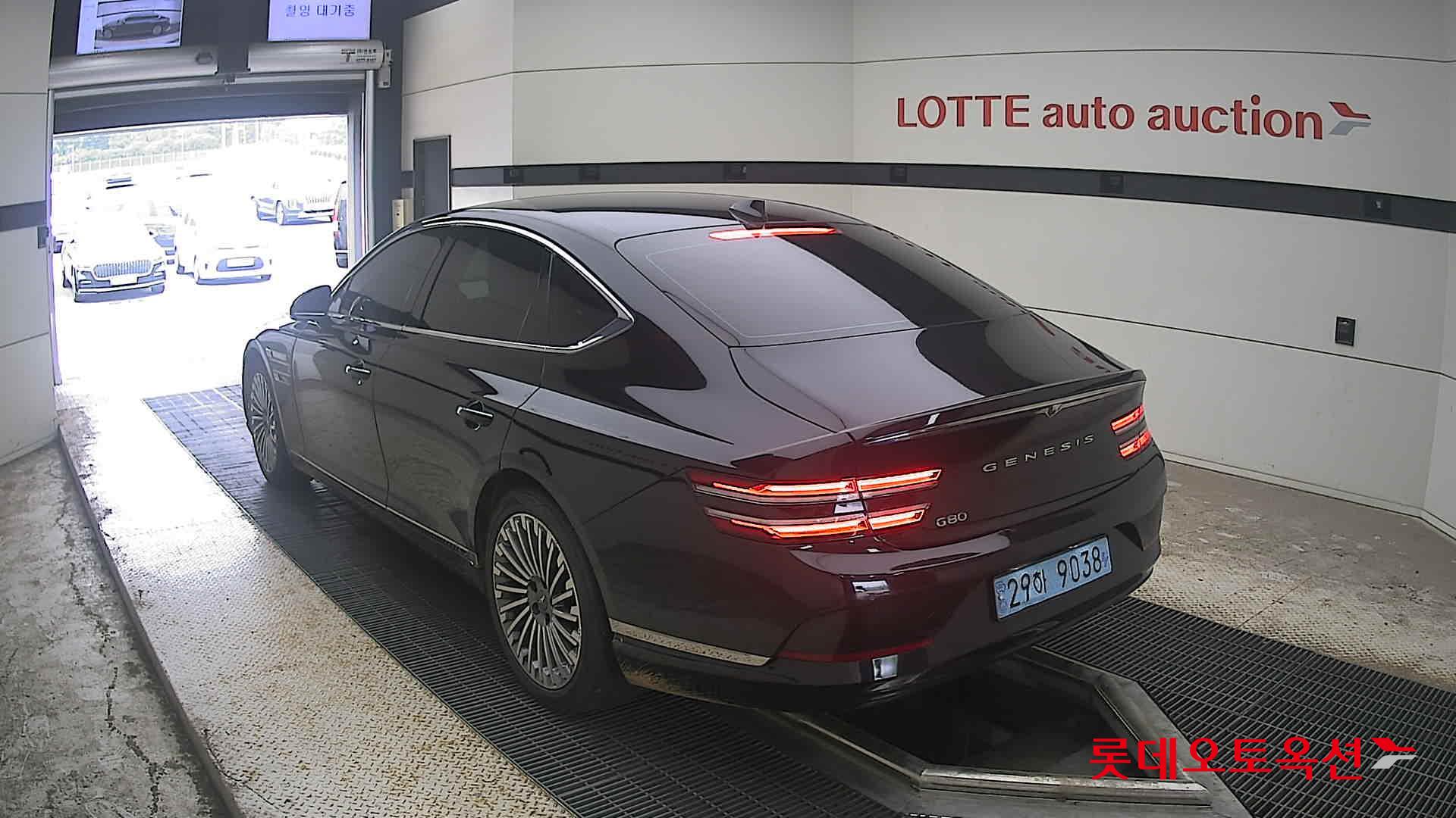 2022 - genesis g80