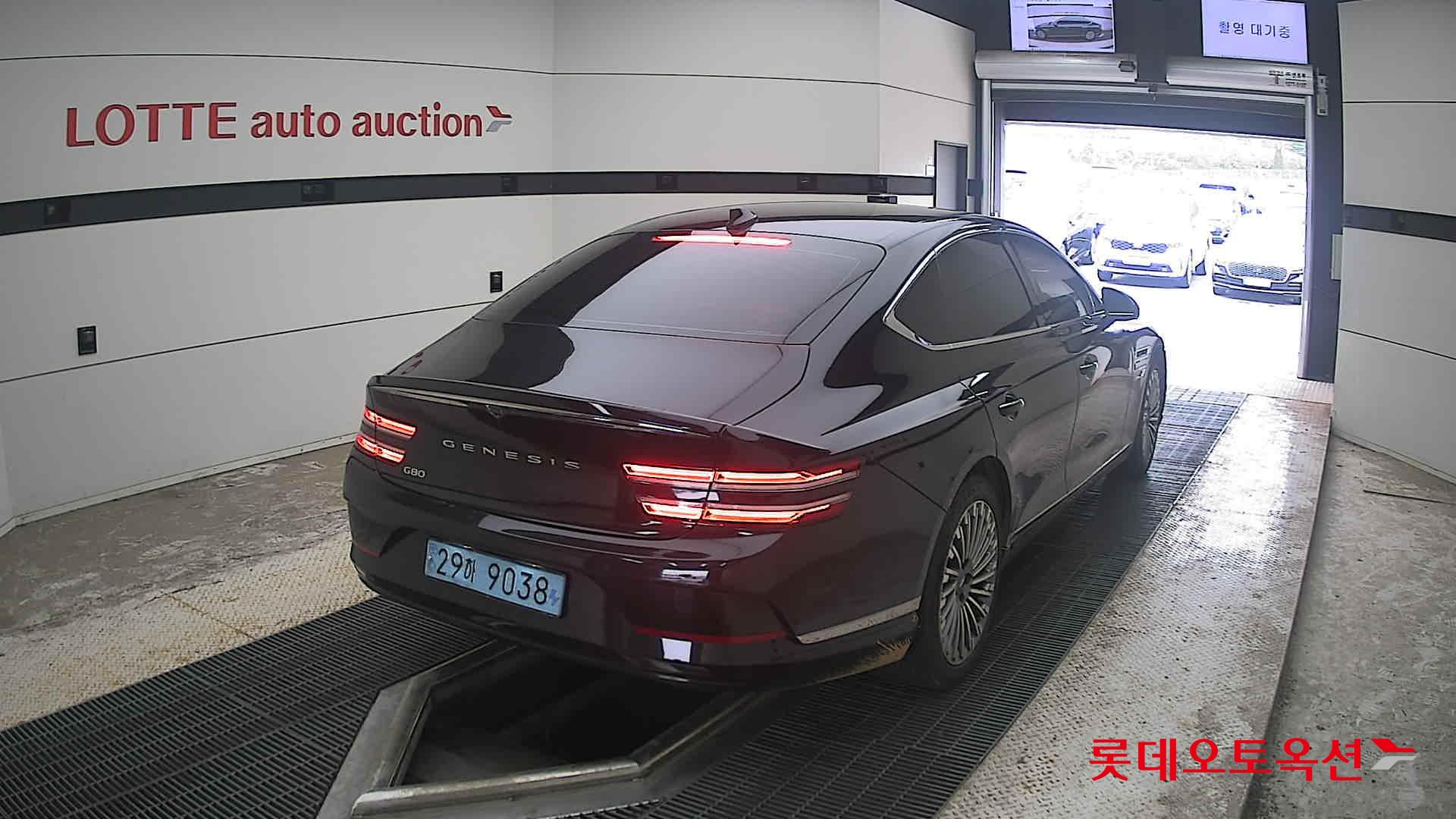 2022 - genesis g80