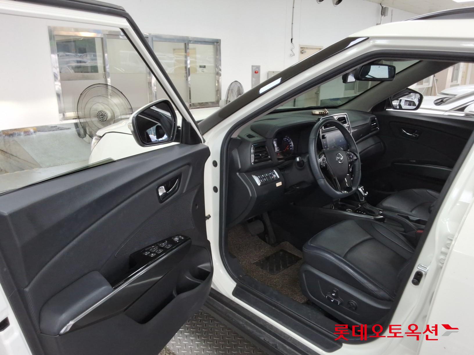 2022 - ssangyong tivoli
