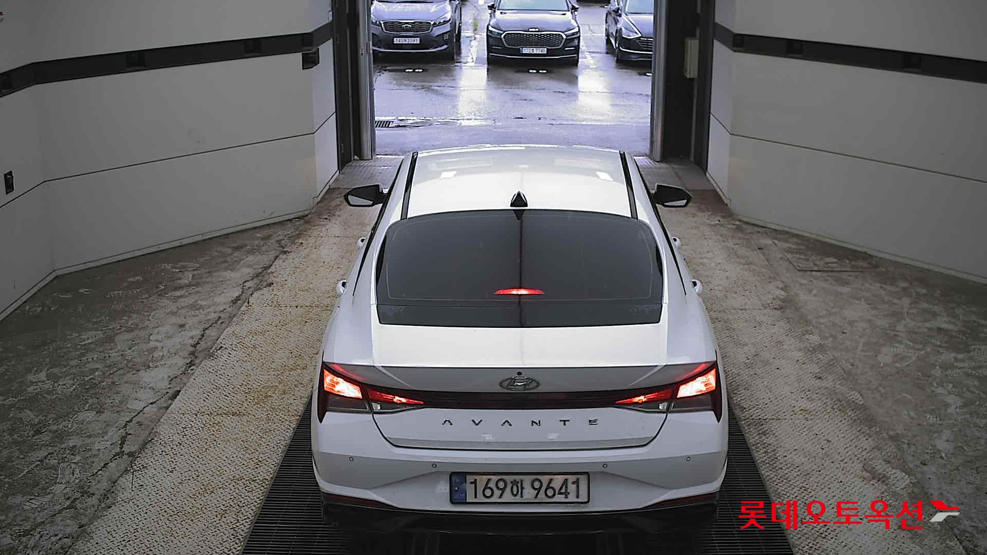 2023 - hyundai avante