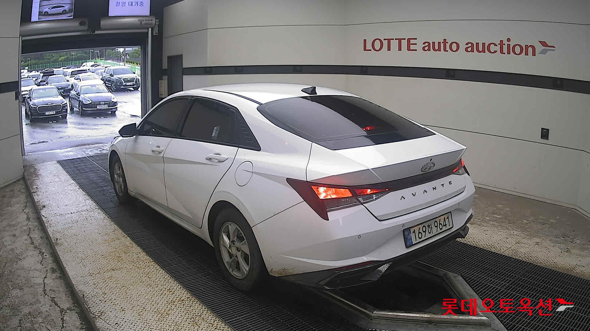 2023 - hyundai avante