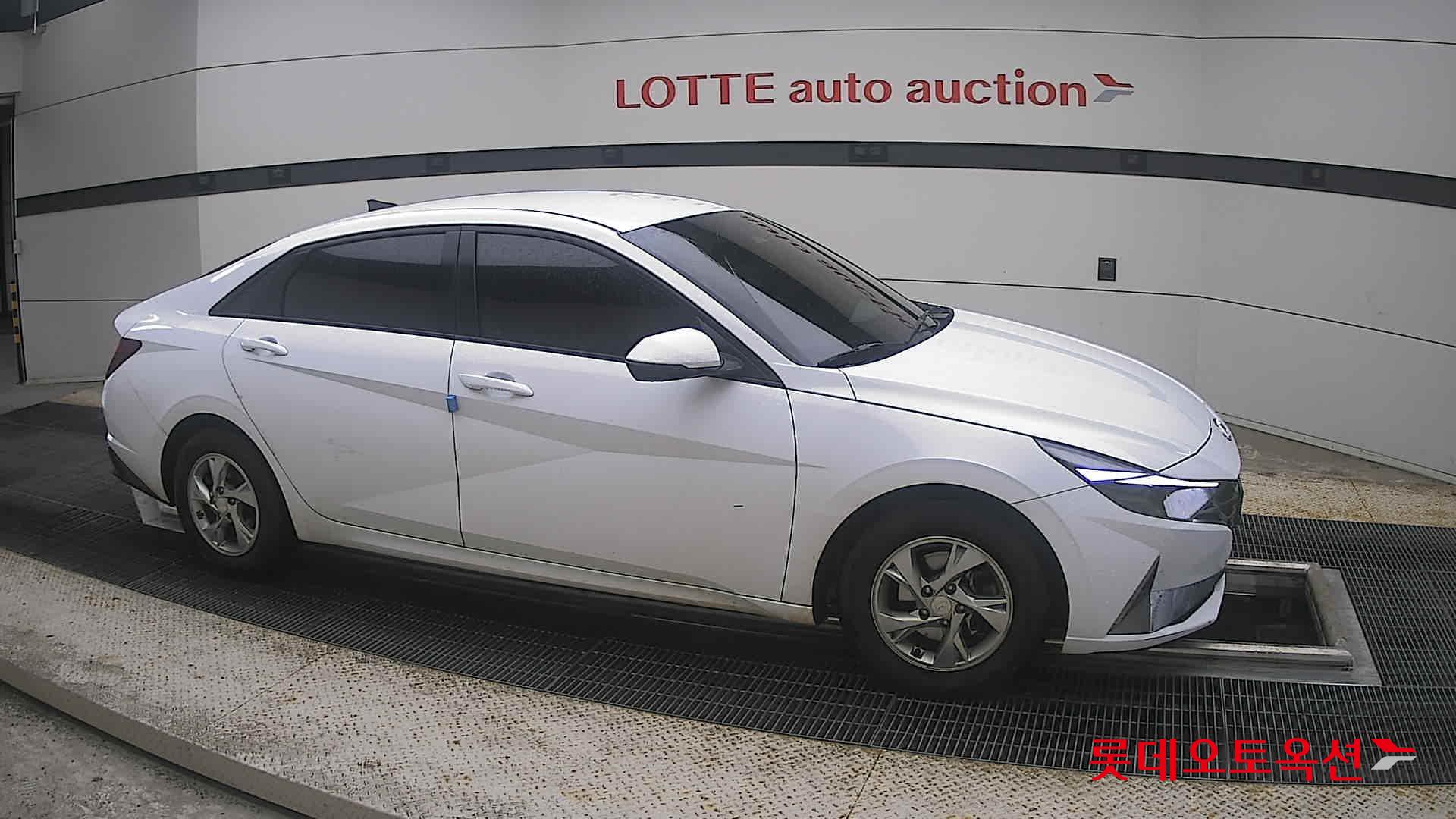 2023 - hyundai avante