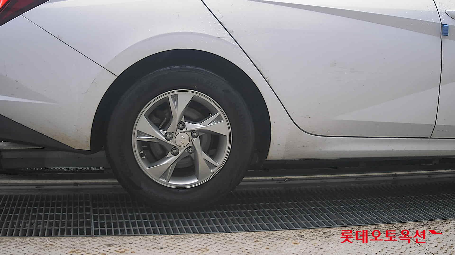 2023 - hyundai avante