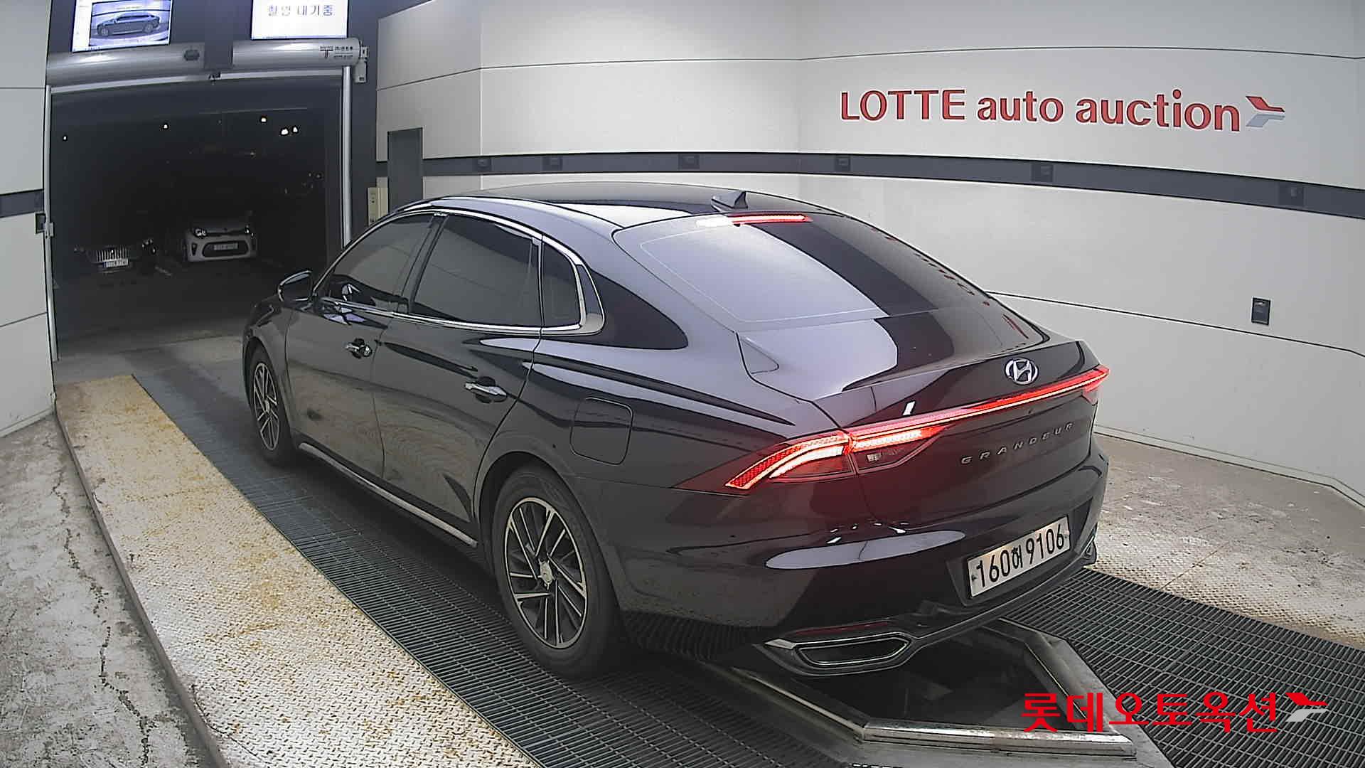 2021 - hyundai grandeur