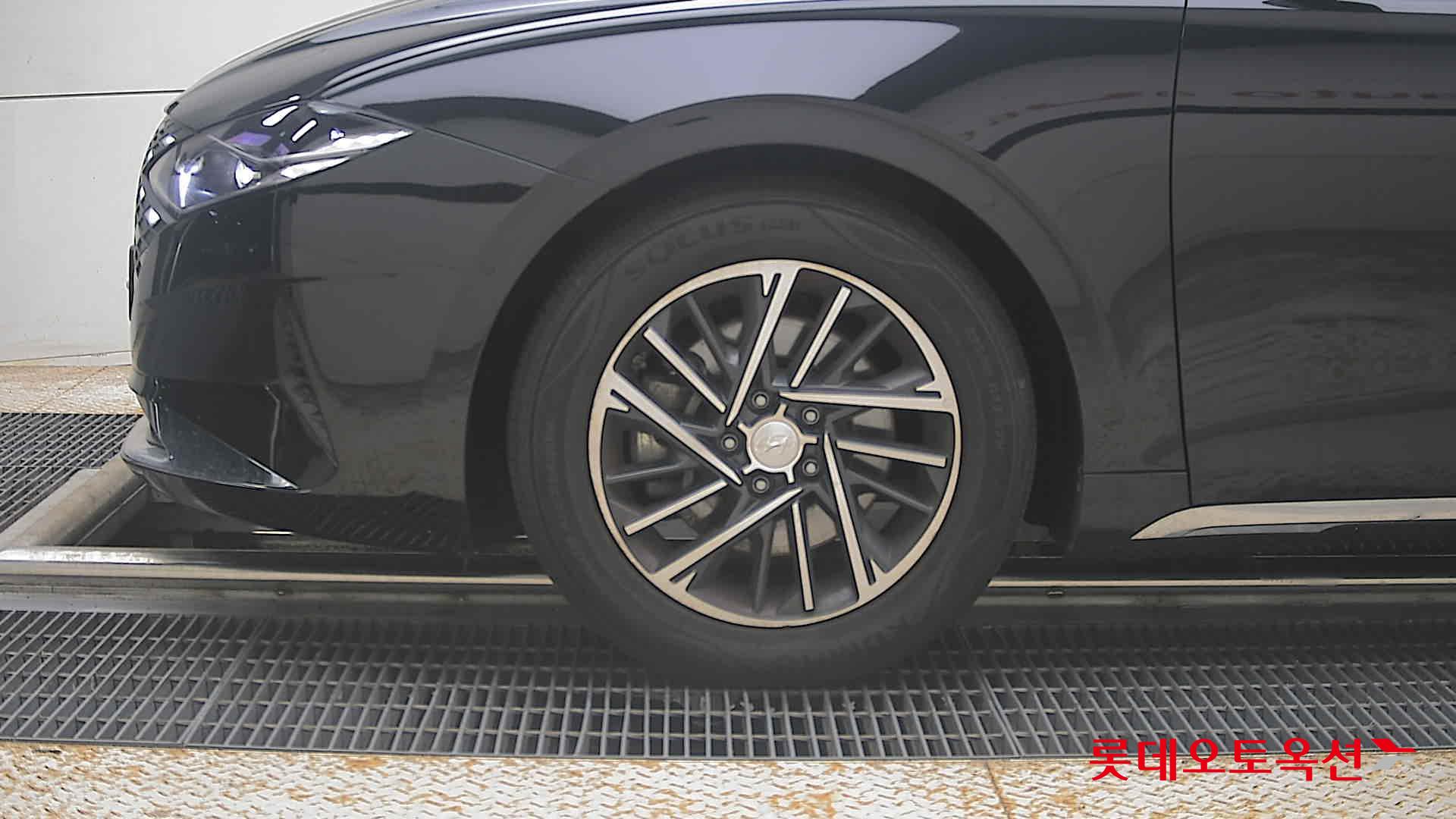 2021 - hyundai grandeur