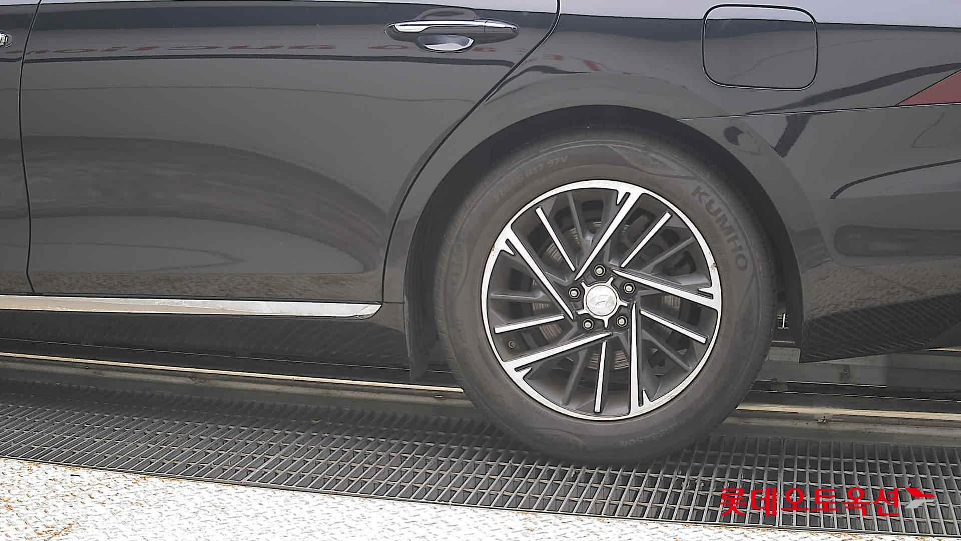 2021 - hyundai grandeur