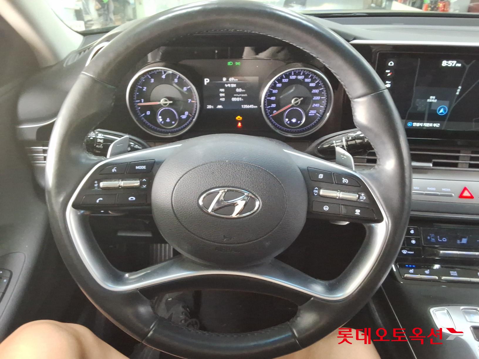 2021 - hyundai grandeur