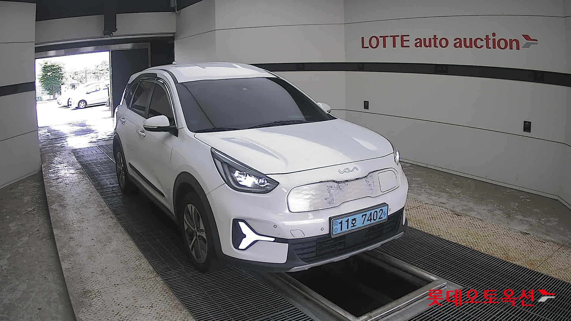 2023 - kia niro