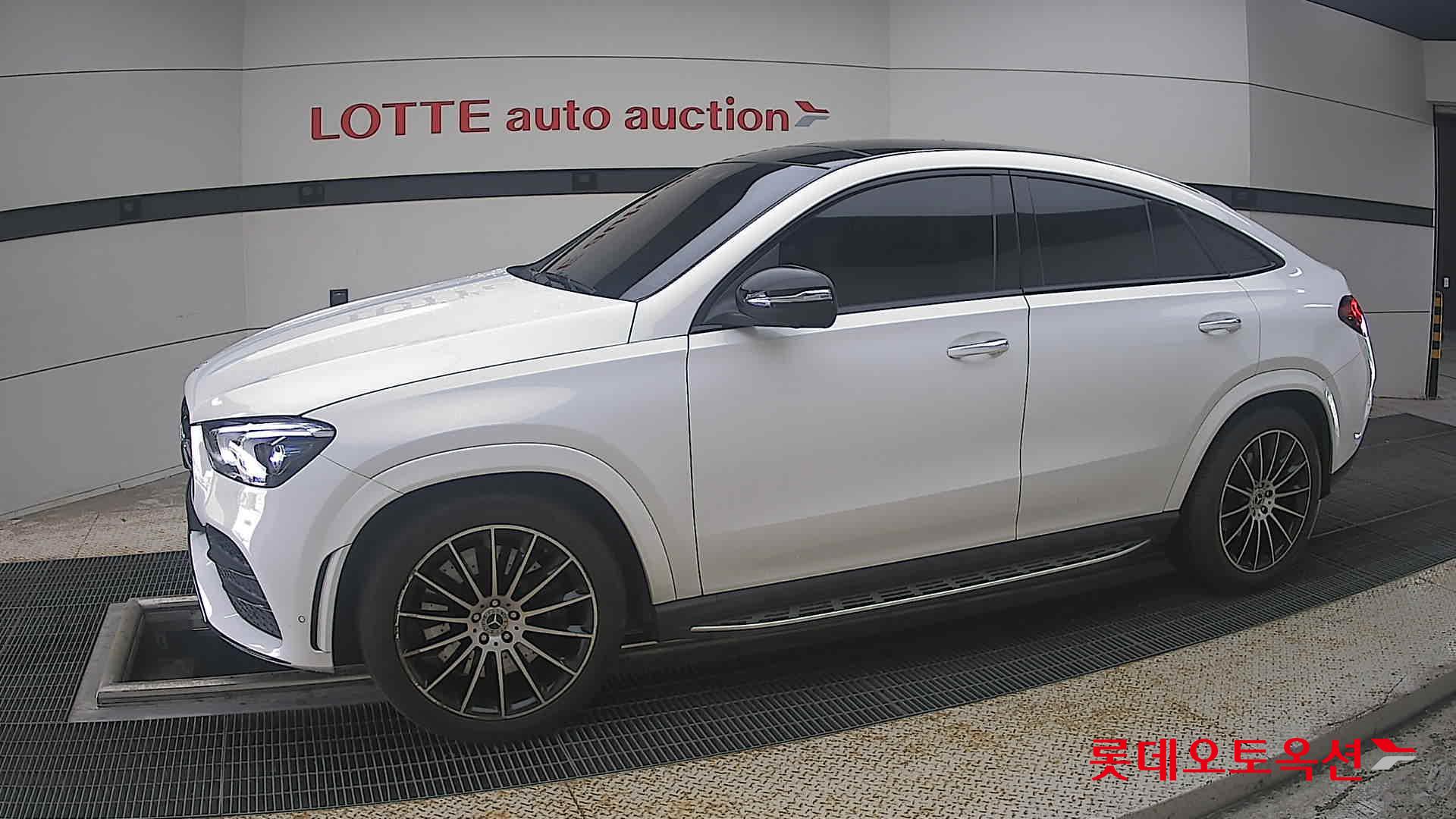 2022 - mercedes-benz gle 400d