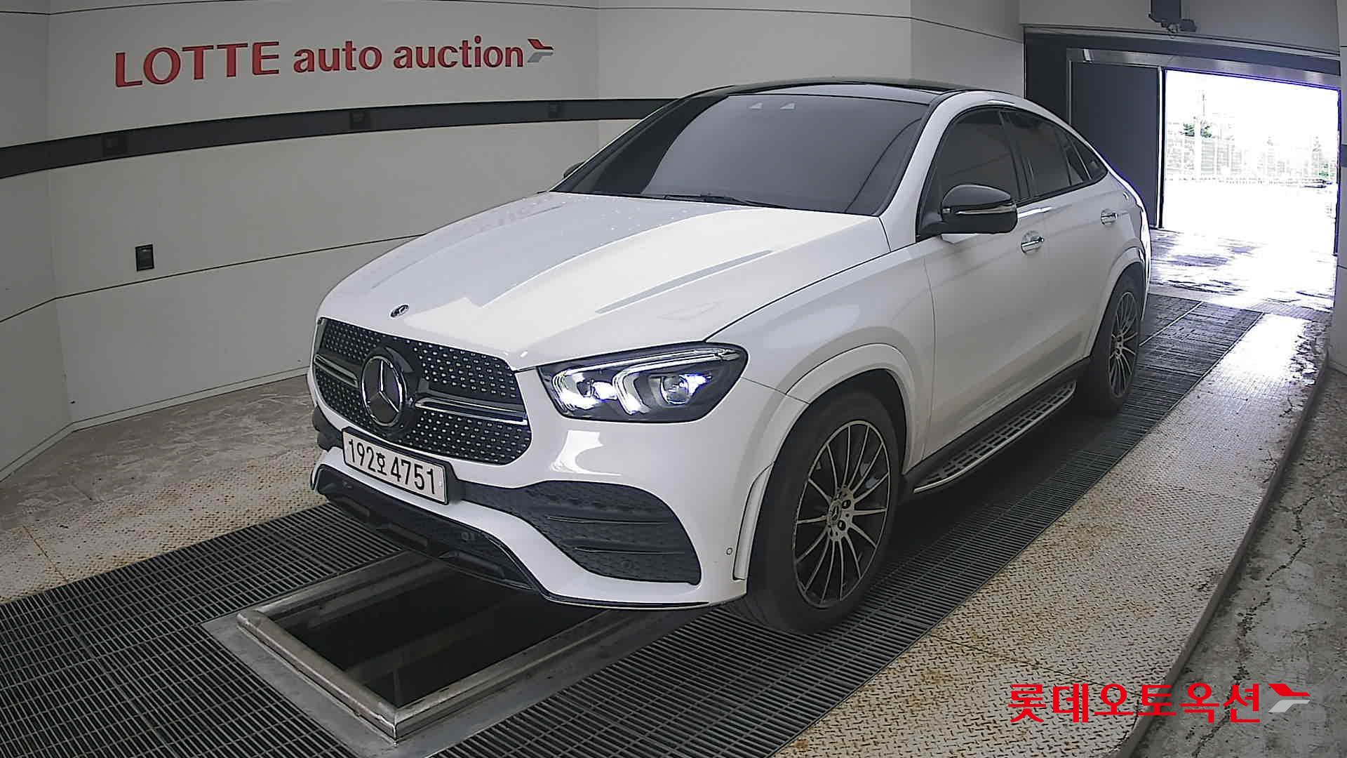 2022 - mercedes-benz gle 400d