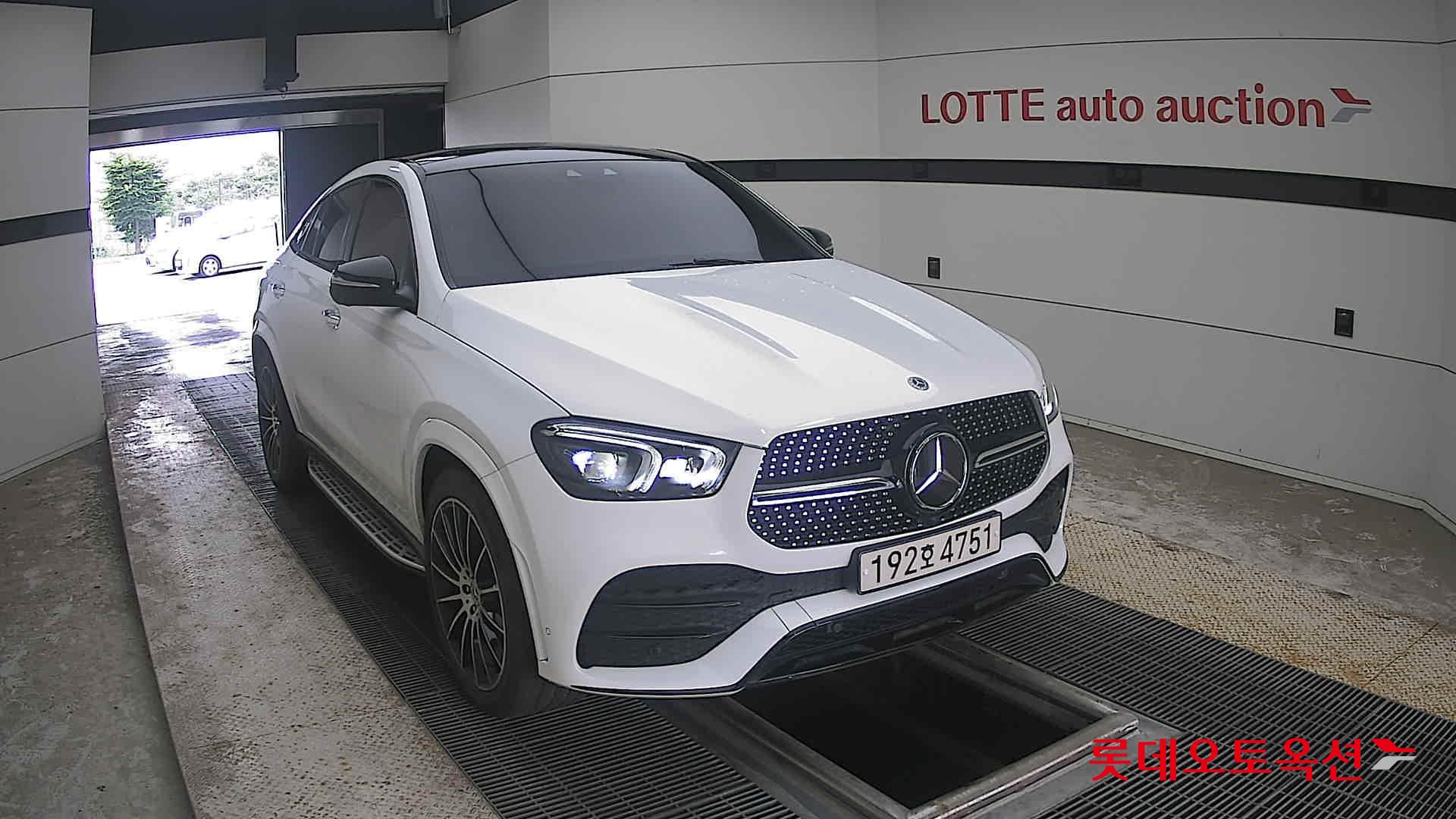 2022 - mercedes-benz gle 400d