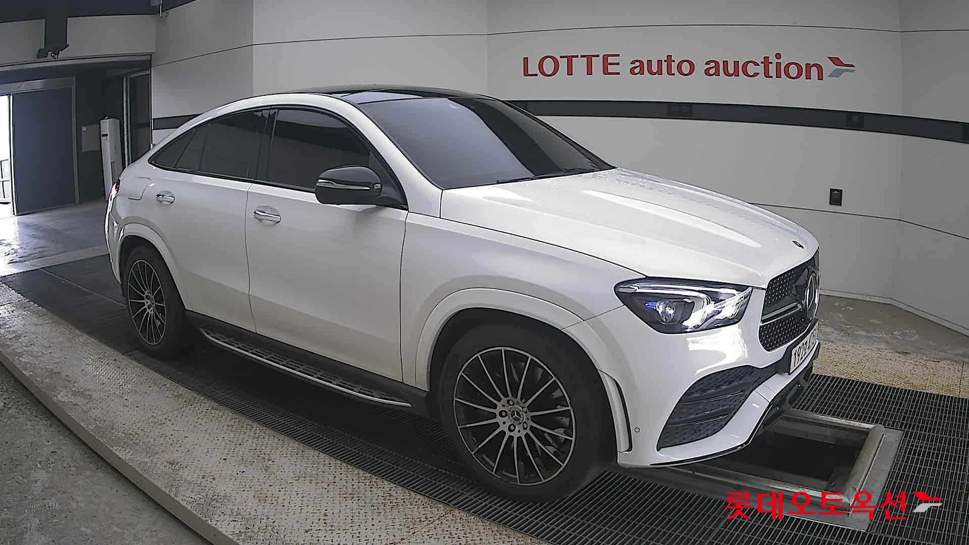 2022 - mercedes-benz gle 400d