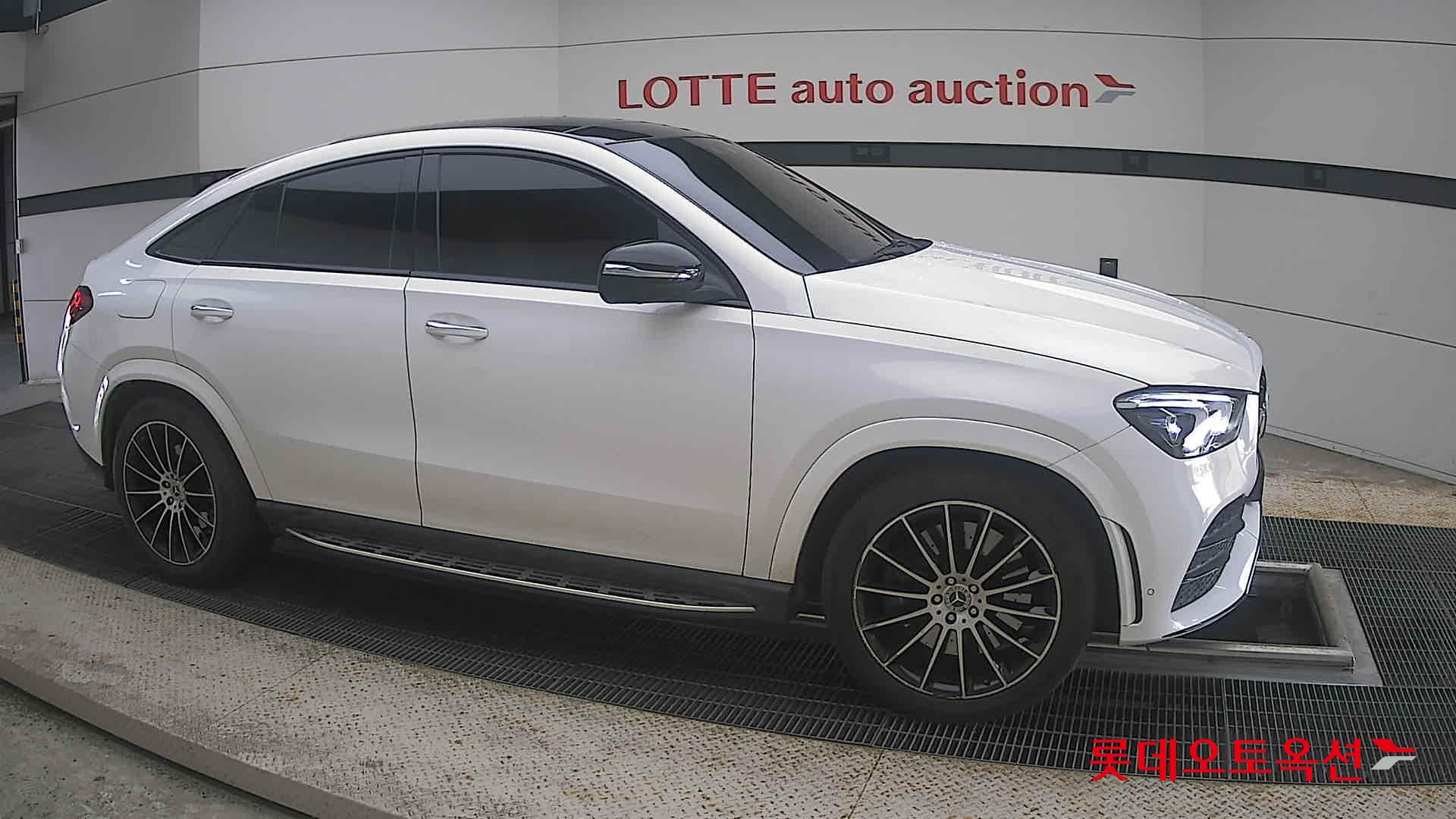 2022 - mercedes-benz gle 400d