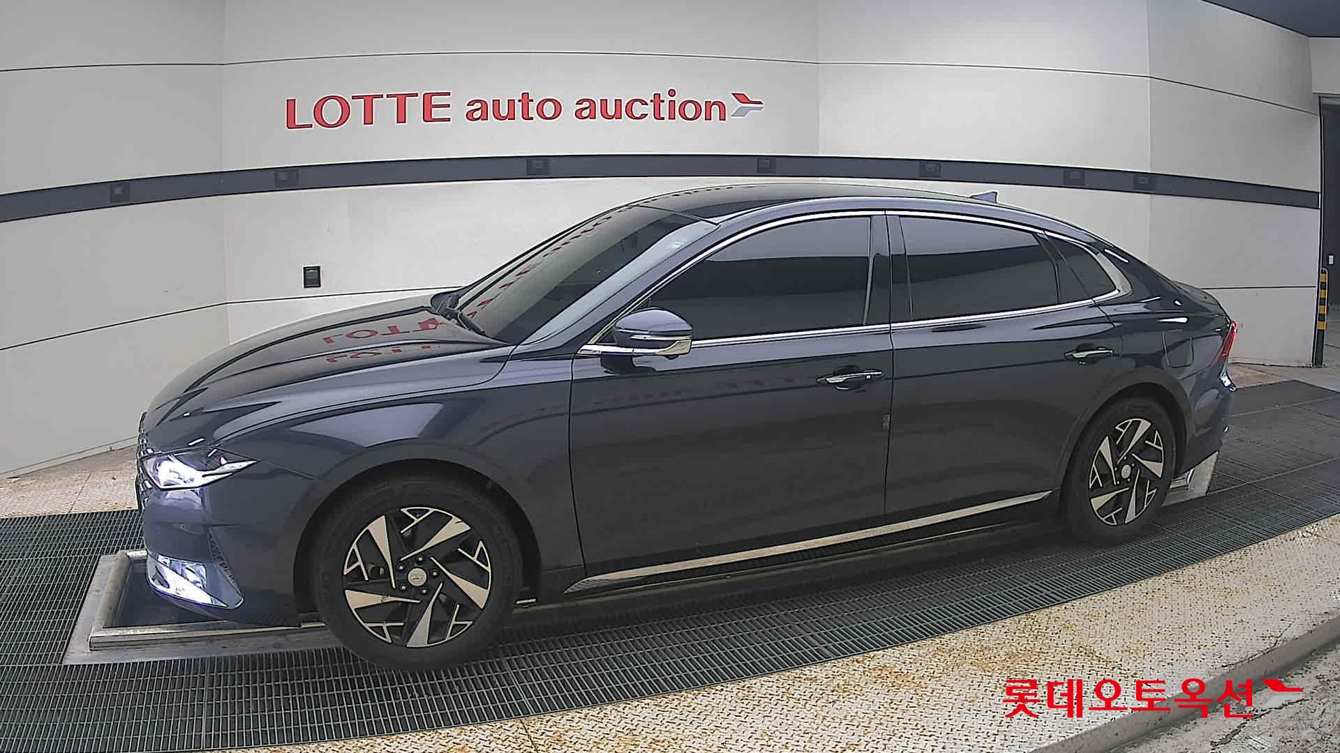 2020 - hyundai grandeur