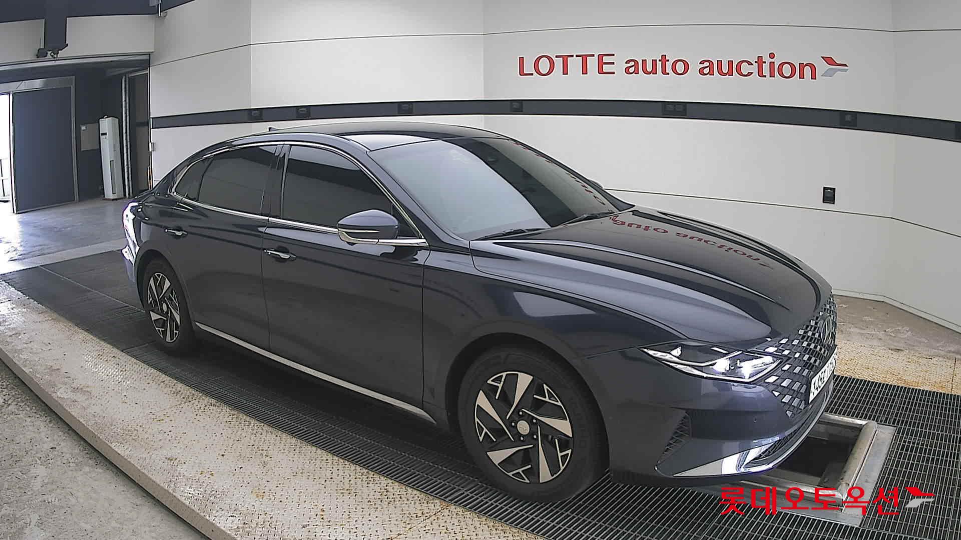 2020 - hyundai grandeur