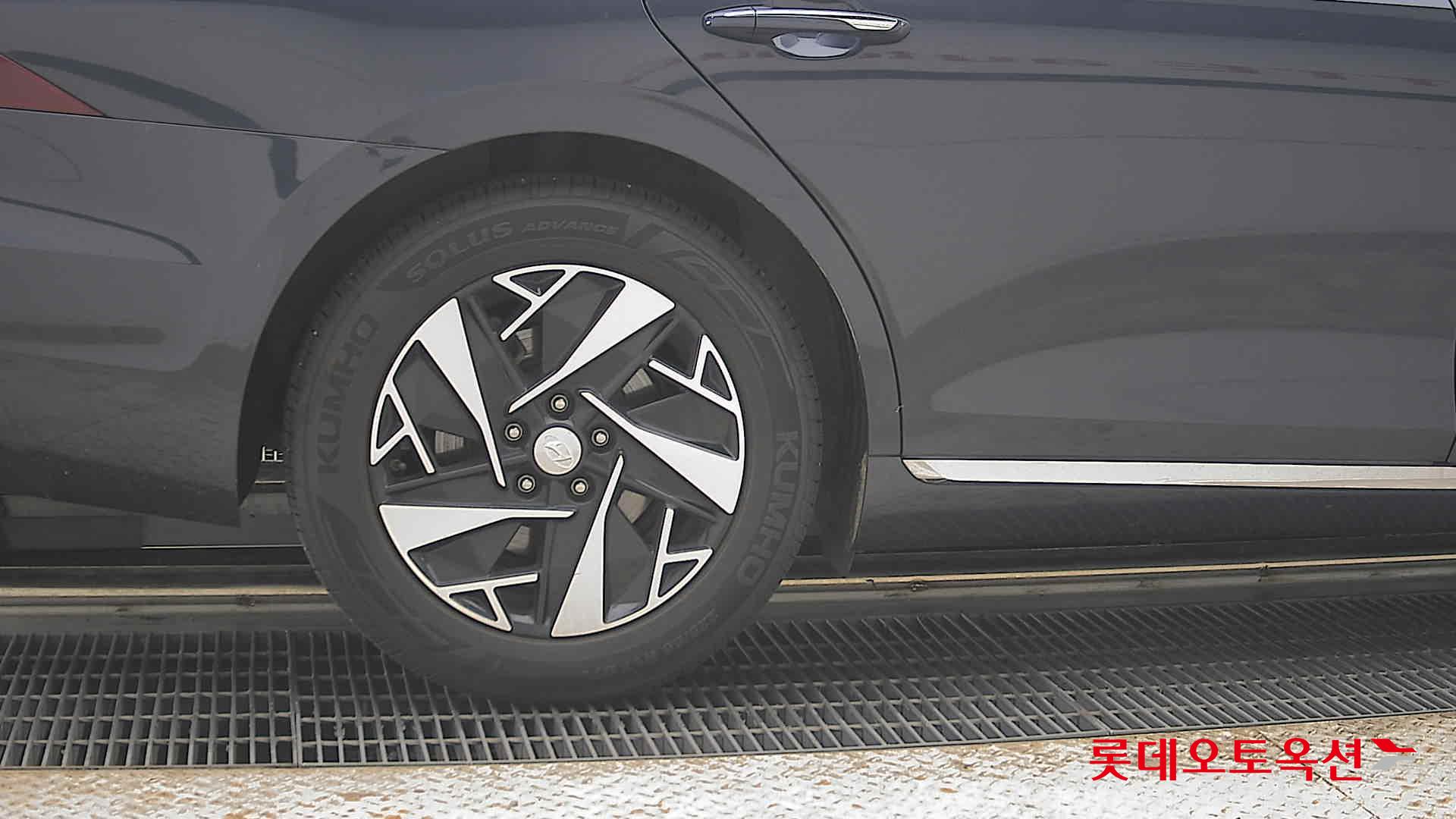 2020 - hyundai grandeur