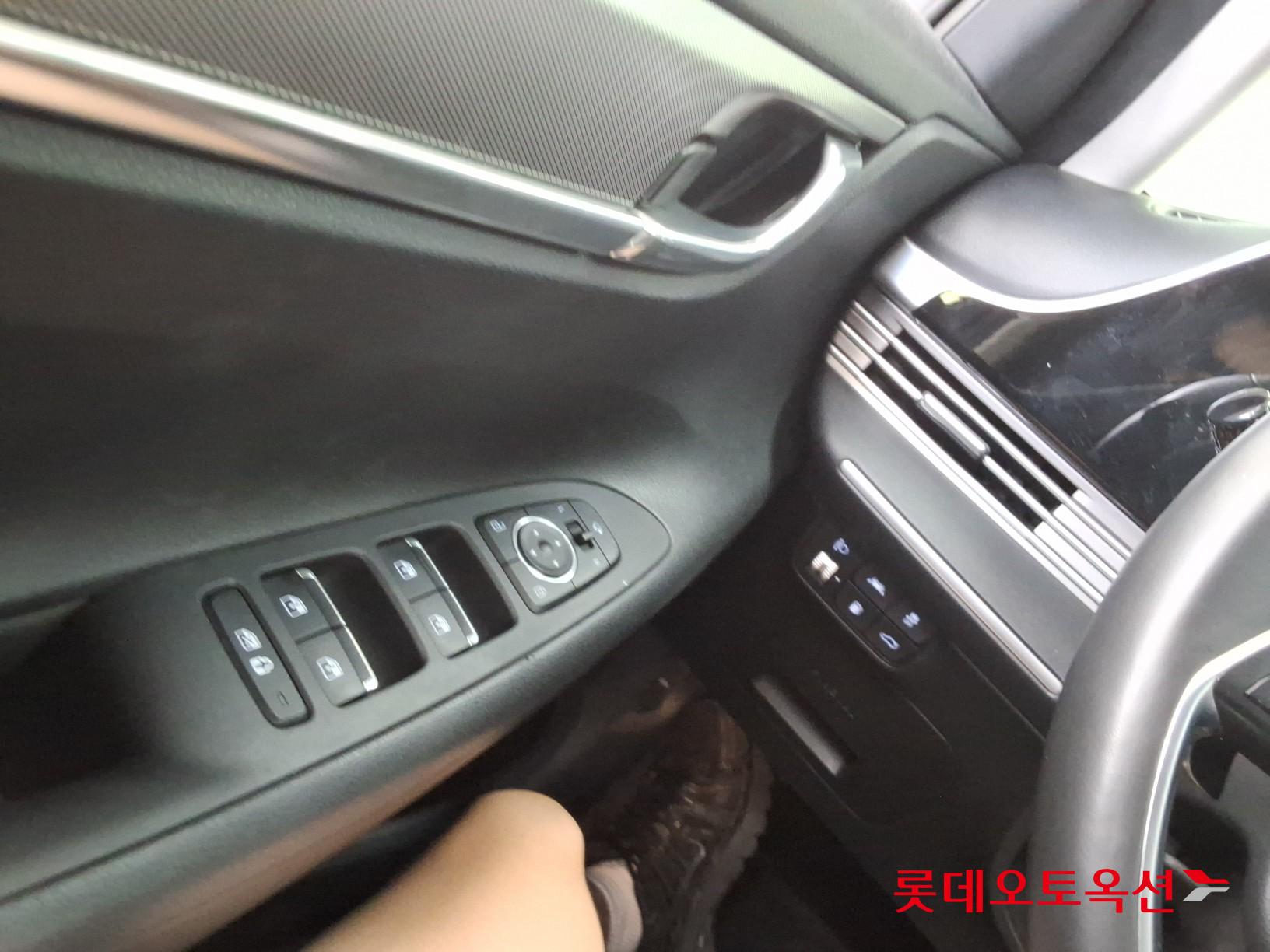 2020 - hyundai grandeur