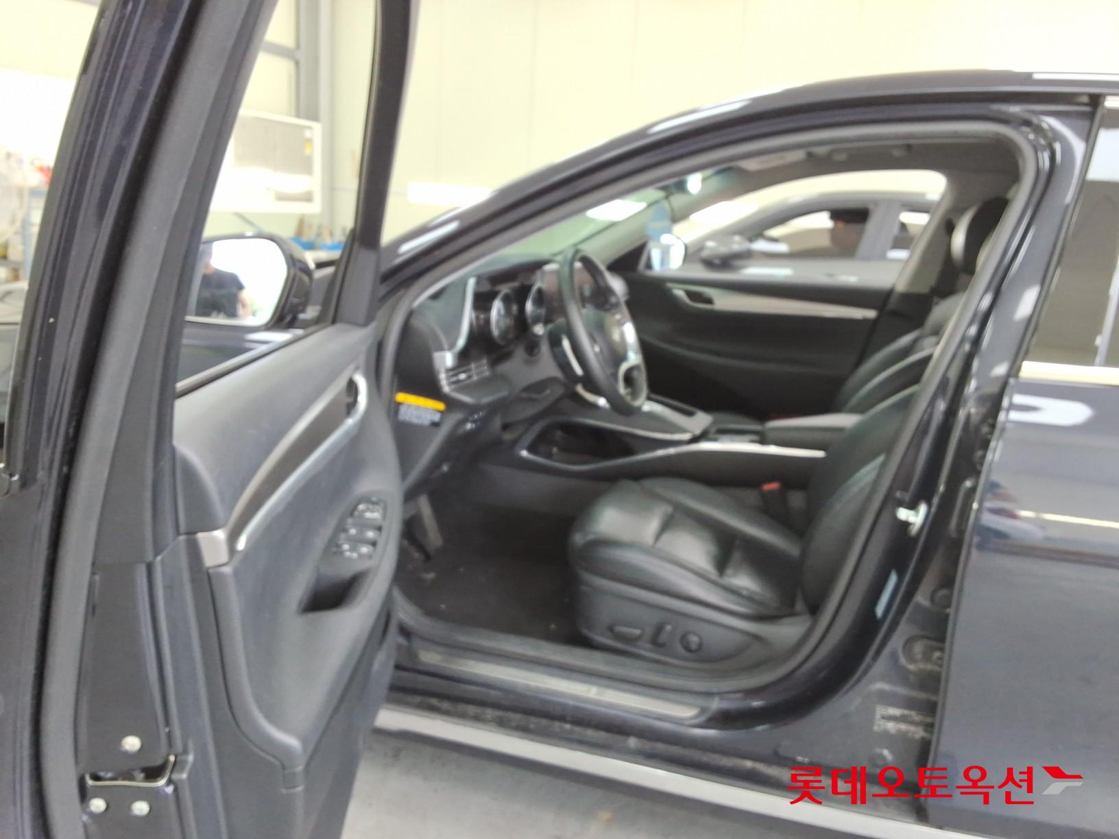 2020 - hyundai grandeur