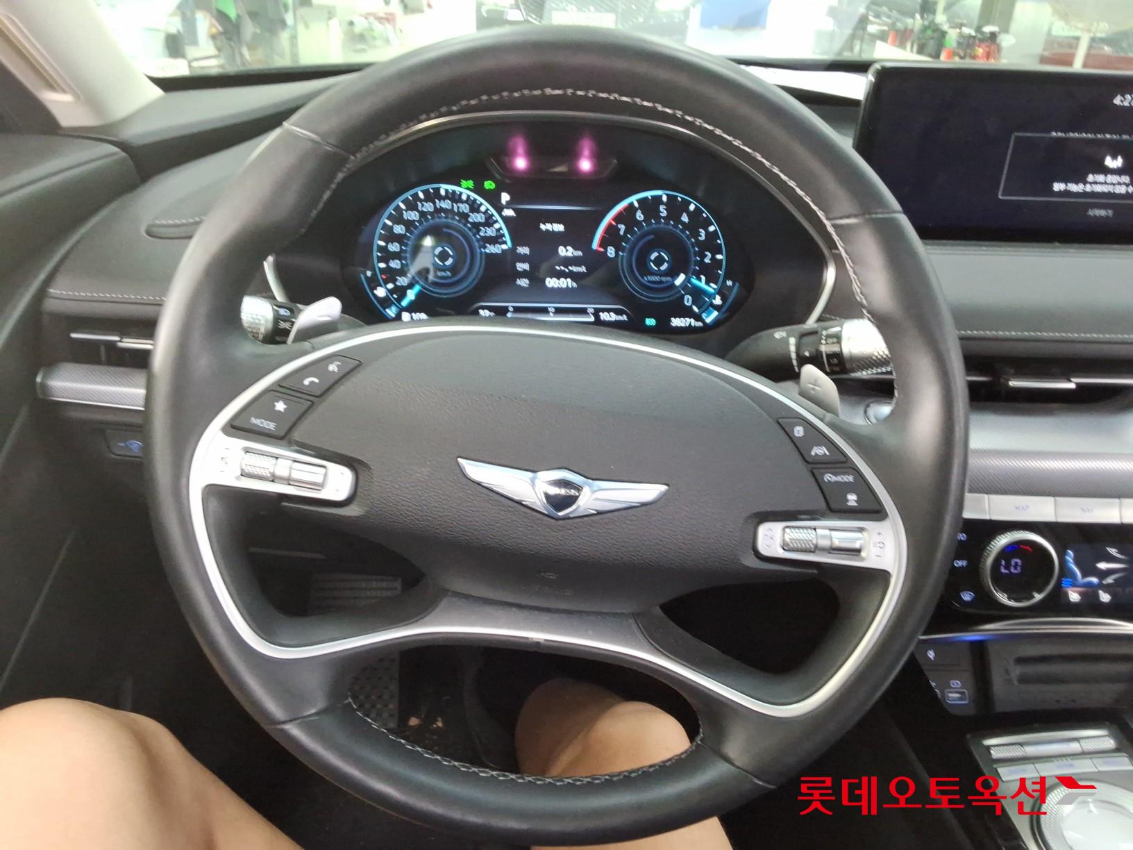 2021 - genesis g80