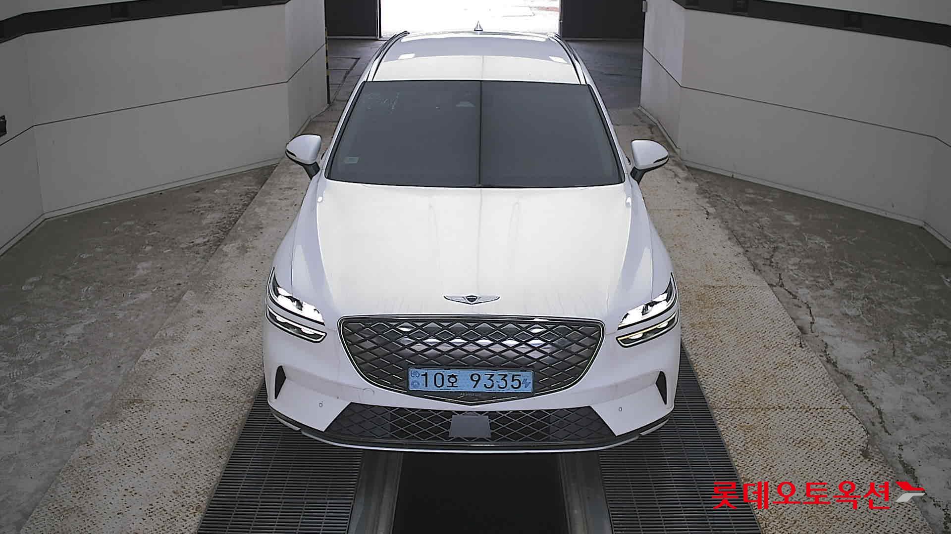 GENESIS ELECTRIFIED GV70 (E)