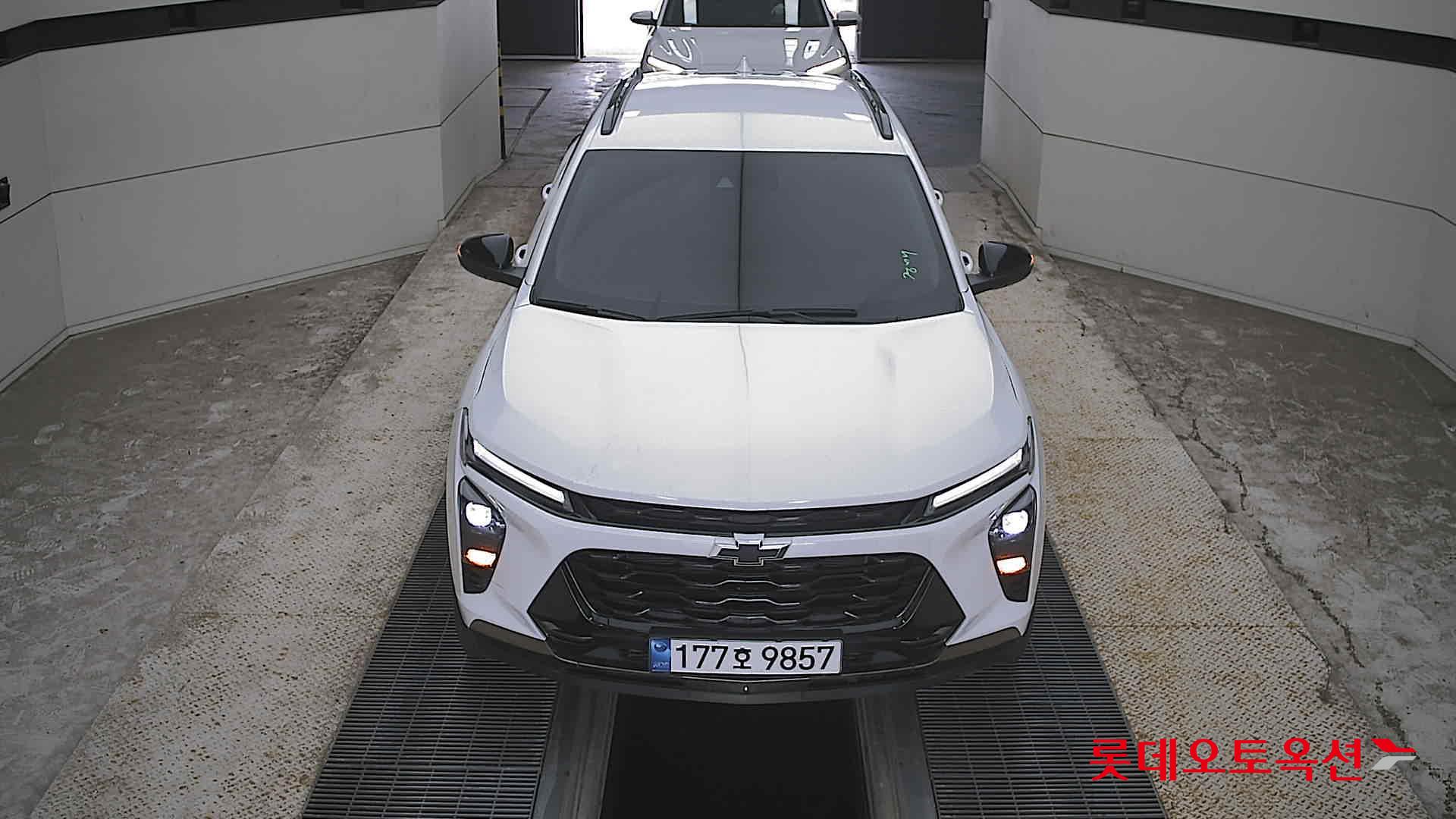 TRAX CROSSOVER (G)