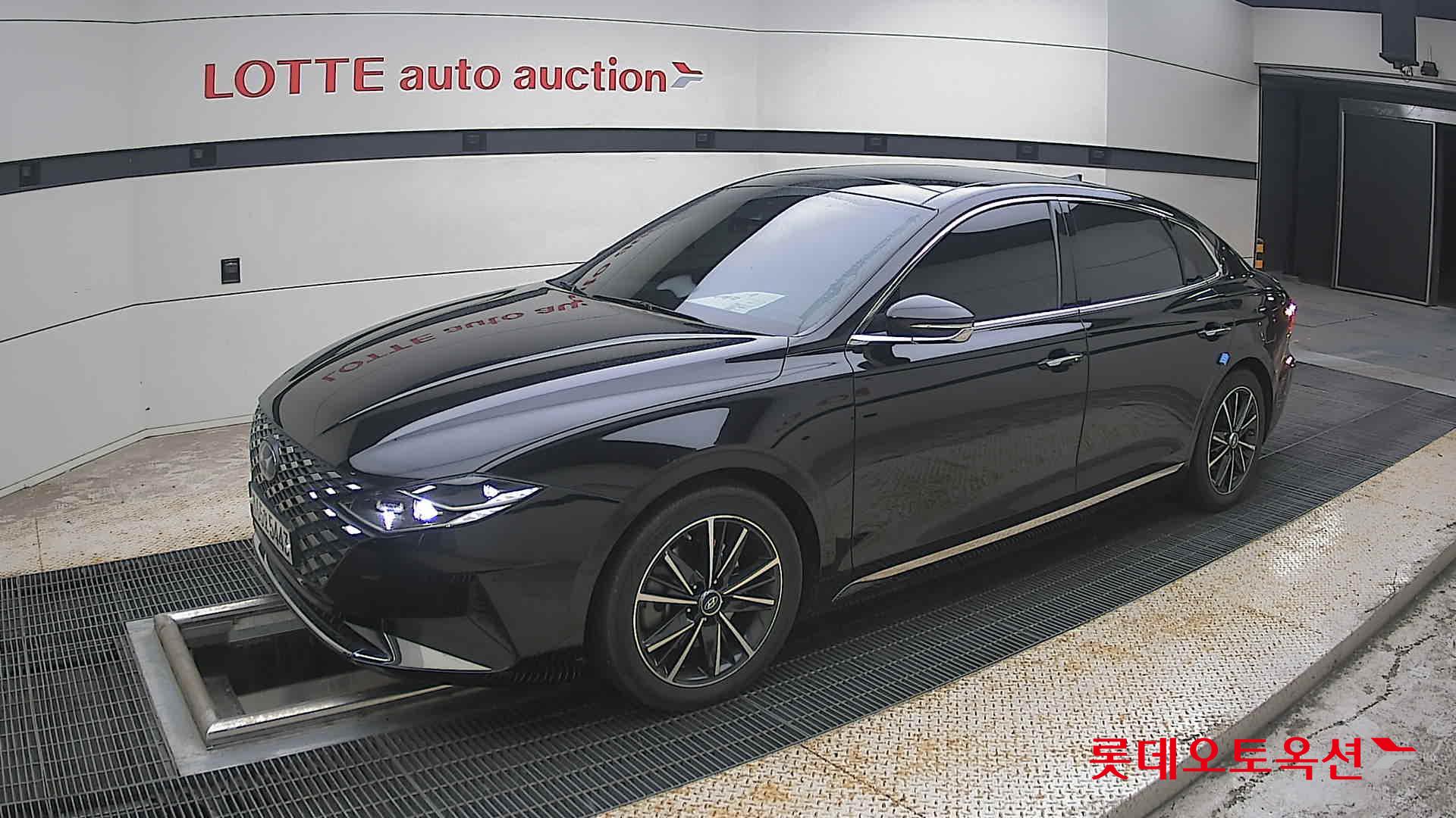 2022 - hyundai grandeur