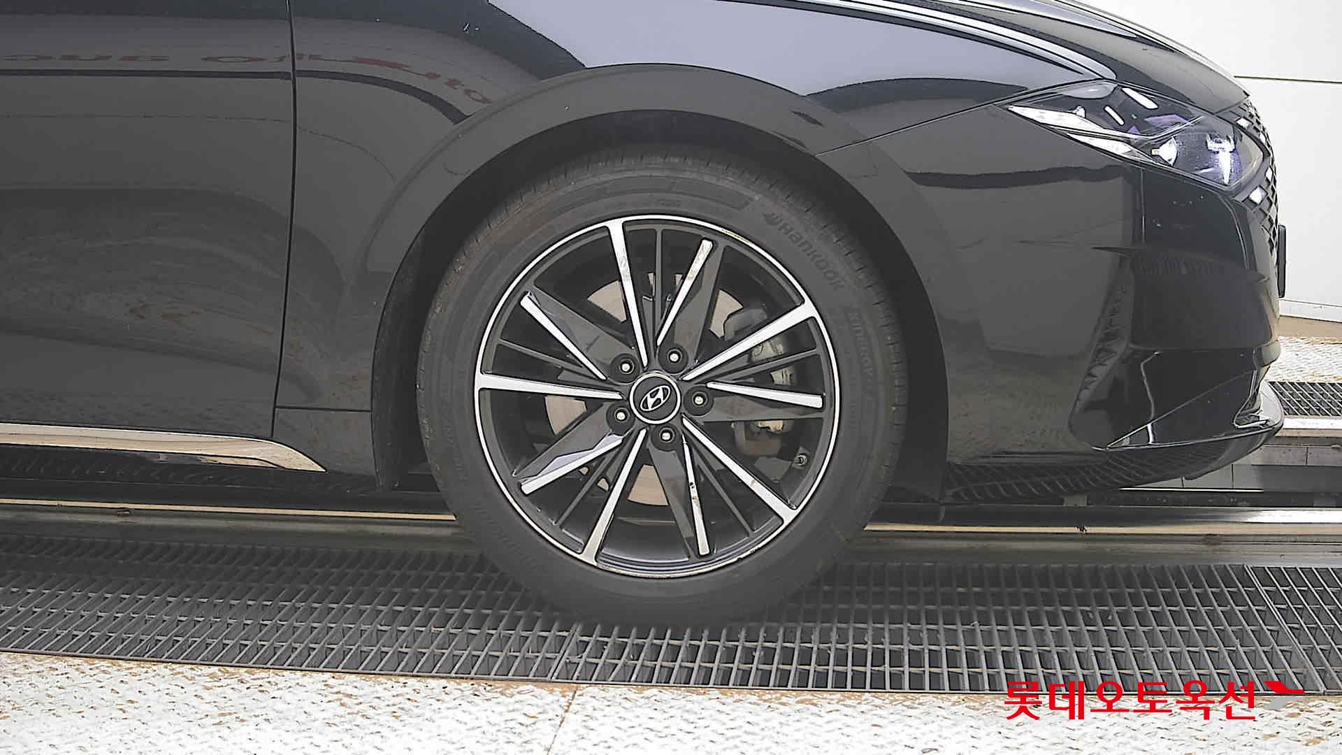 2022 - hyundai grandeur